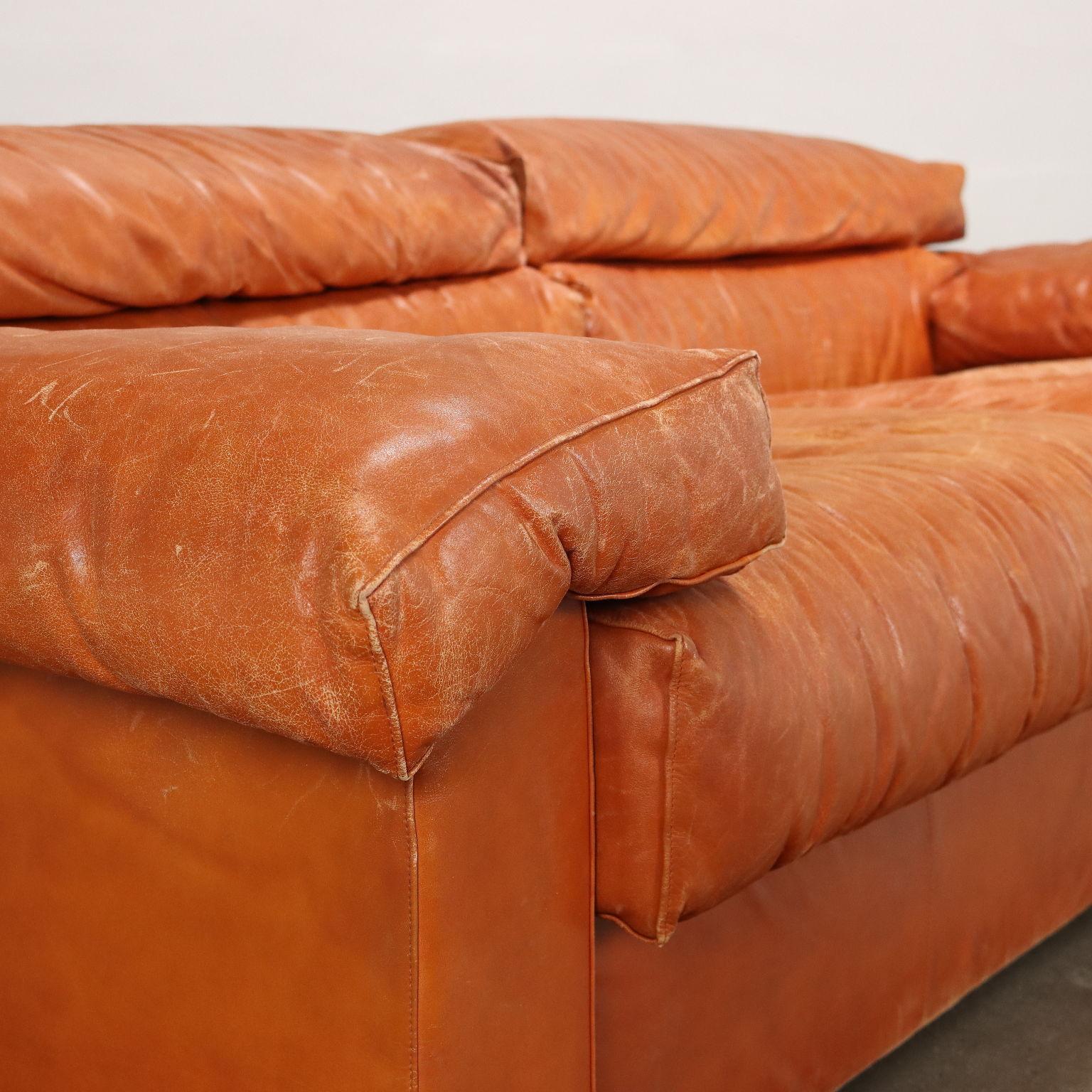Mid-Century Modern 'Erasmo' sofa by Afra and Tobia Scarpa for B&B 1970s-80s For Sale