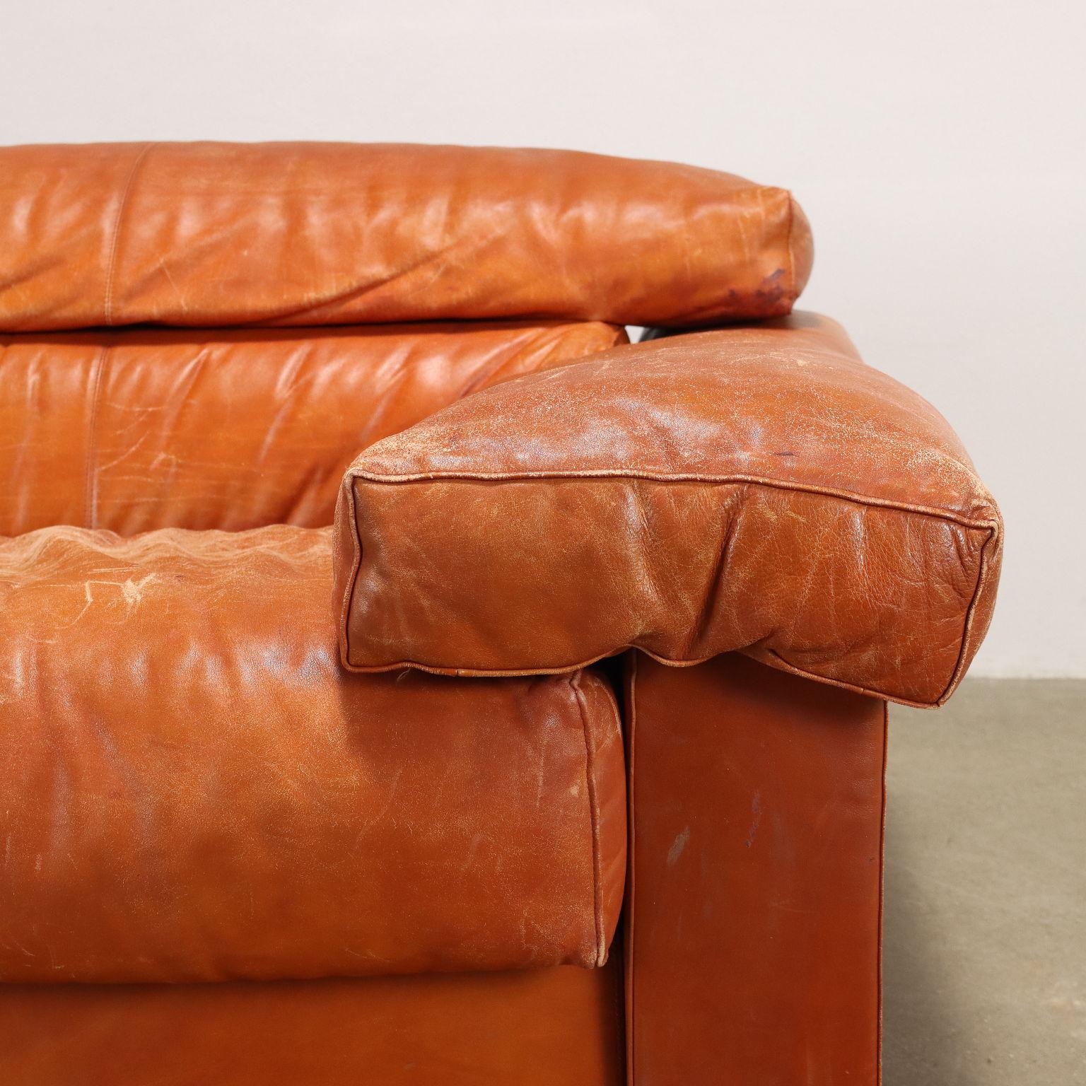 'Erasmo' sofa by Afra and Tobia Scarpa for B&B 1970s-80s In Fair Condition For Sale In Milano, IT