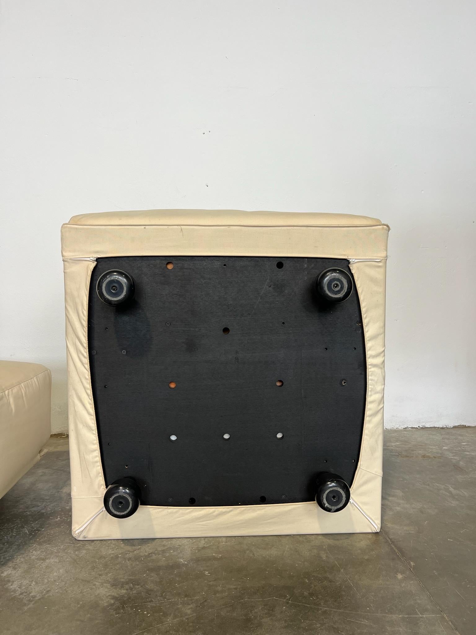 Divano Fiandra Vico Magistretti per Cassina en venta 2