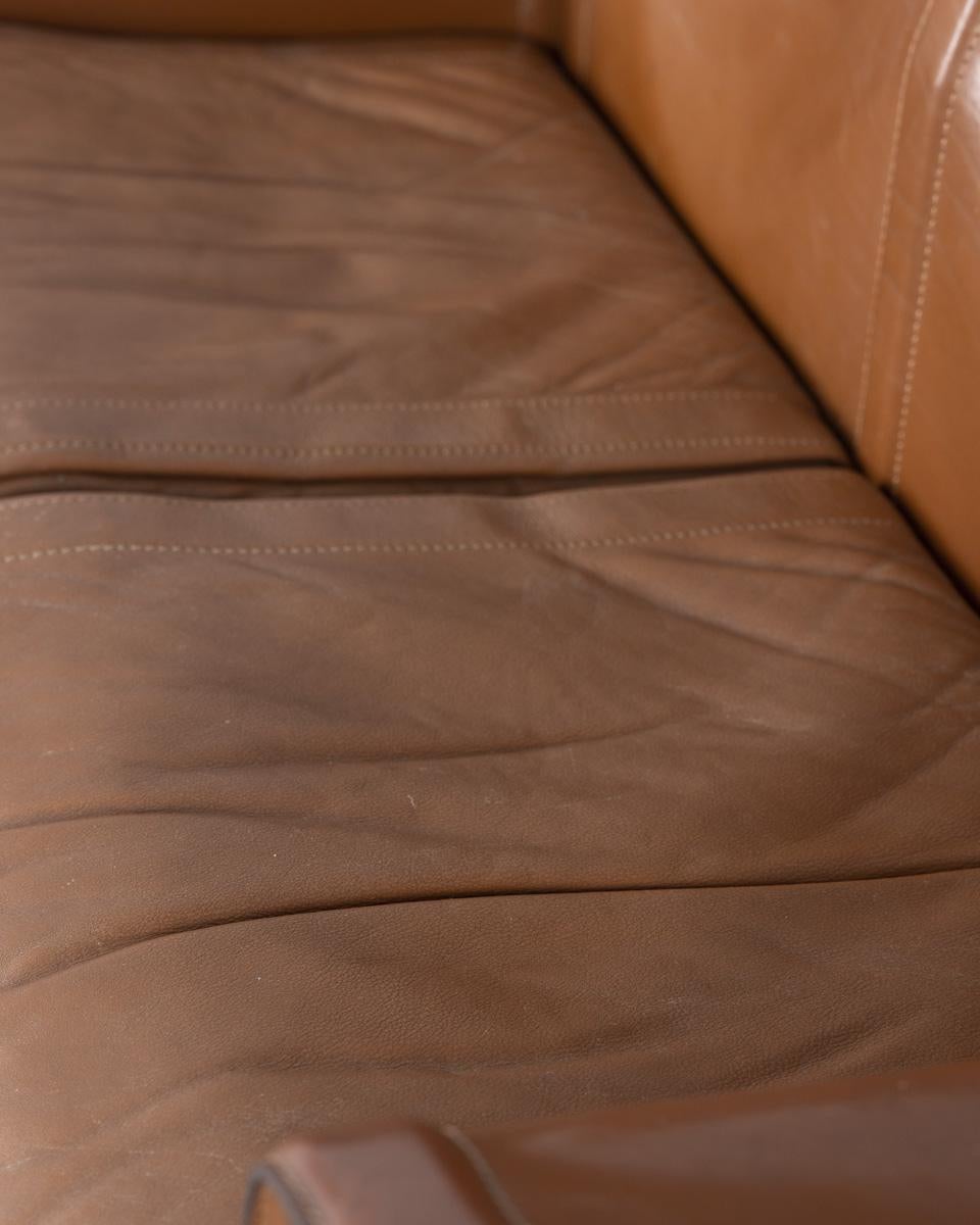 Leather sofa from the 1970s, 'korium' design Tito Agnoli for Matteo Grassi For Sale 5
