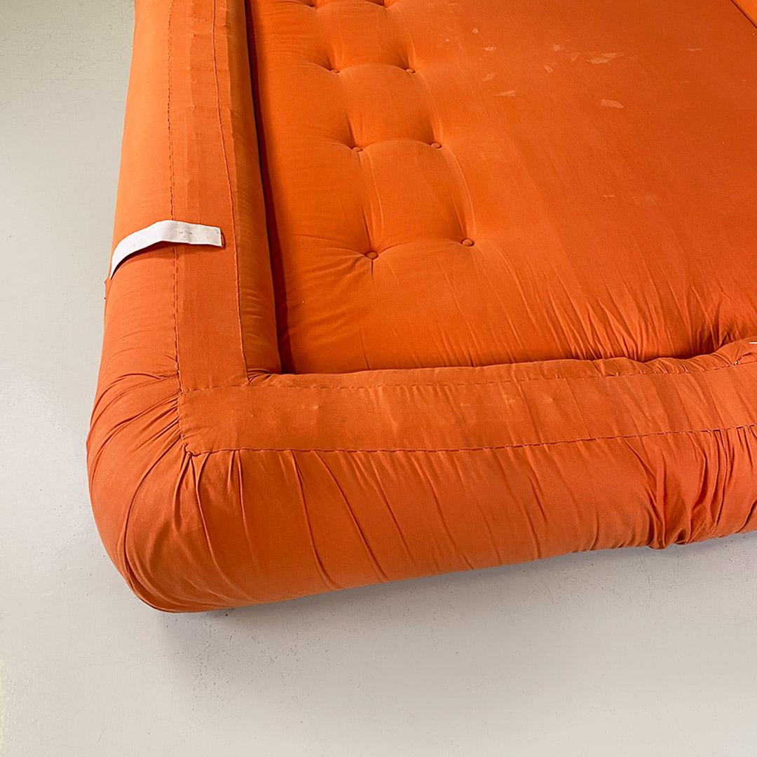 Orange fabric openable sofa bed, modern Italian, 1980s For Sale 10