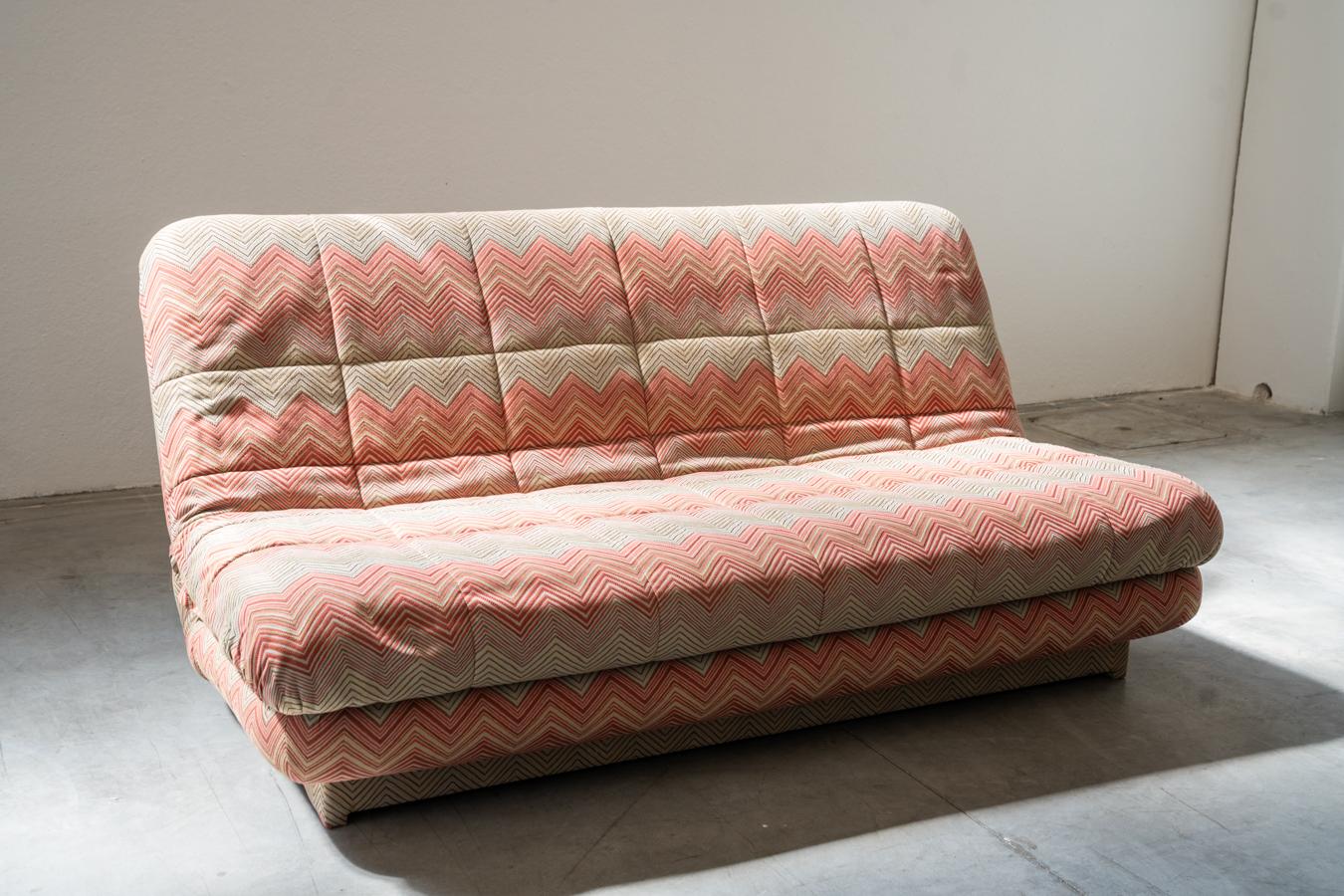 Textile Canapé-lit Frau  1970s en vente