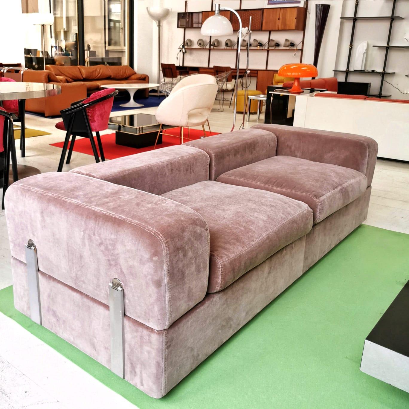 Mid-Century Modern Velvet Sofa Bed mod 711 Tito Agnoli for Cinova 1968