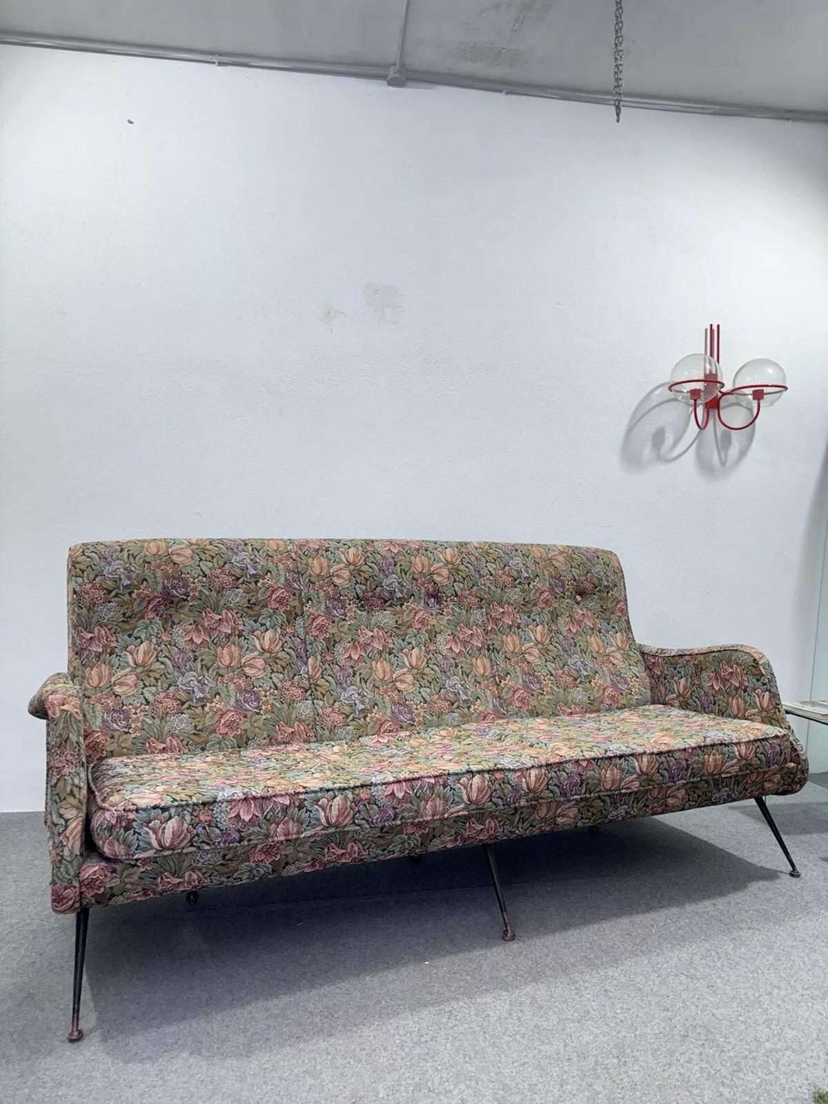 Sofá cama Marco Zanuso Floreal de mediados de siglo 1950 en venta 3