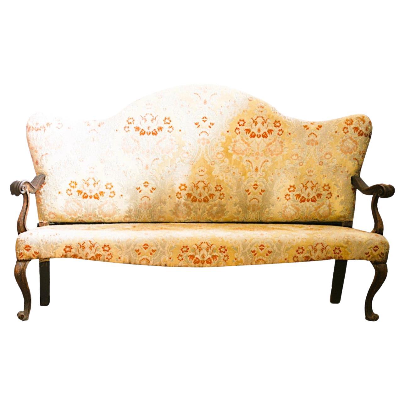 Louis-XV-Sofa aus Nussbaumholz und erster Patina aus dem 18 im Angebot
