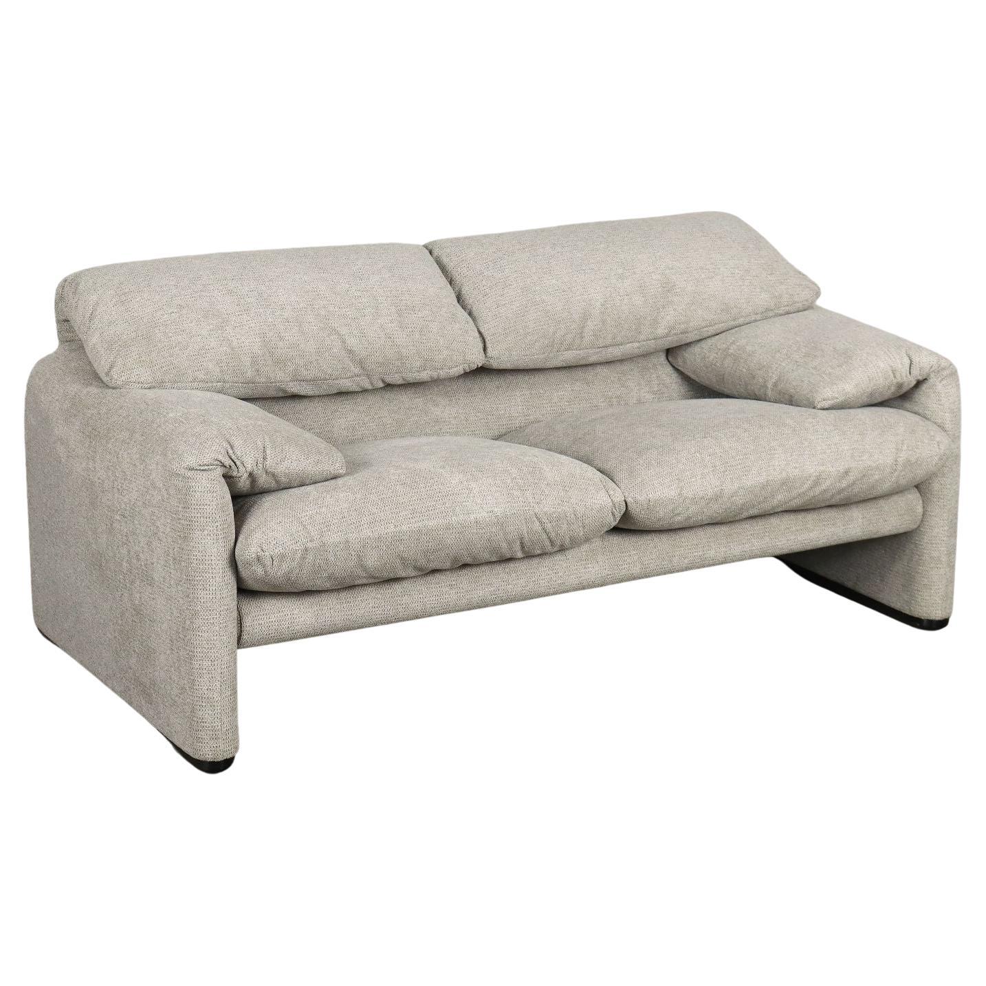 Maralunga sofa by Vico Magistretti for Cassina Anni 80 For Sale