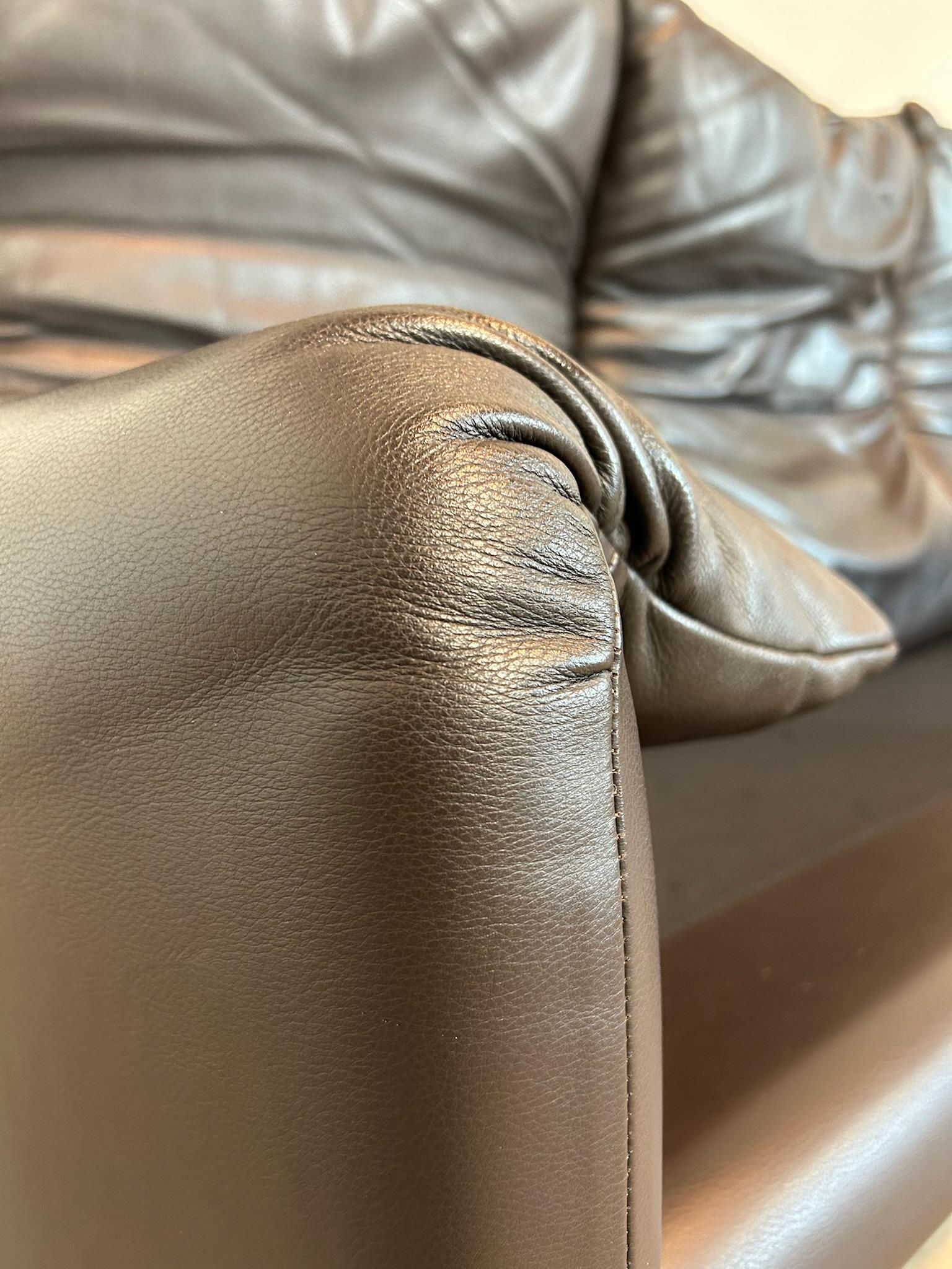 Cuir Divano Maralunga di Vico Magistretti per Cassina in pelle marrone tre posti en vente