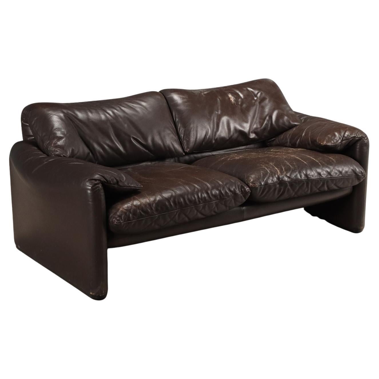 Canapé deux places "Maralunga" années 70-80