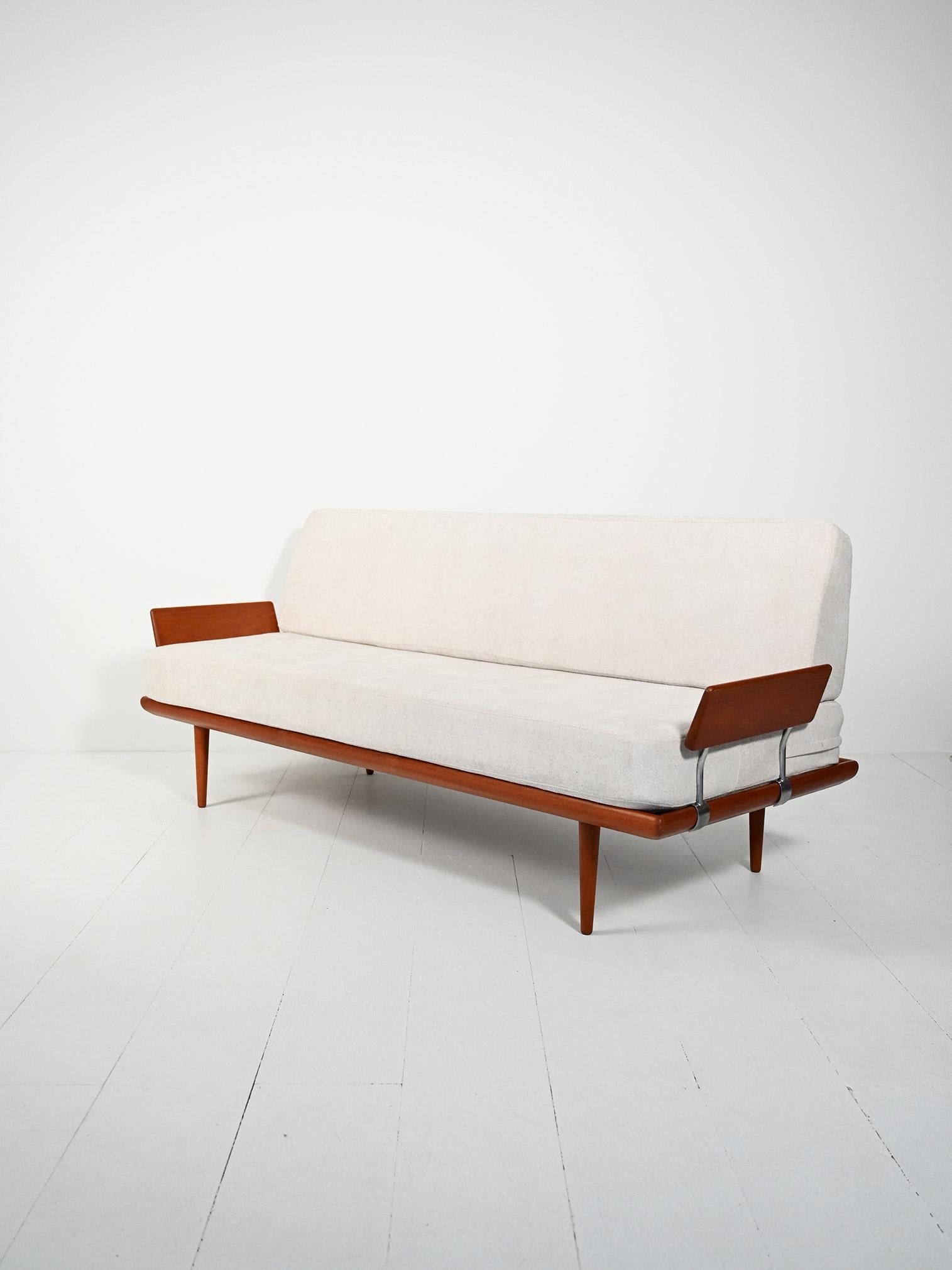 Danois Divano “Minerva” con braccioli di France & Søn en vente