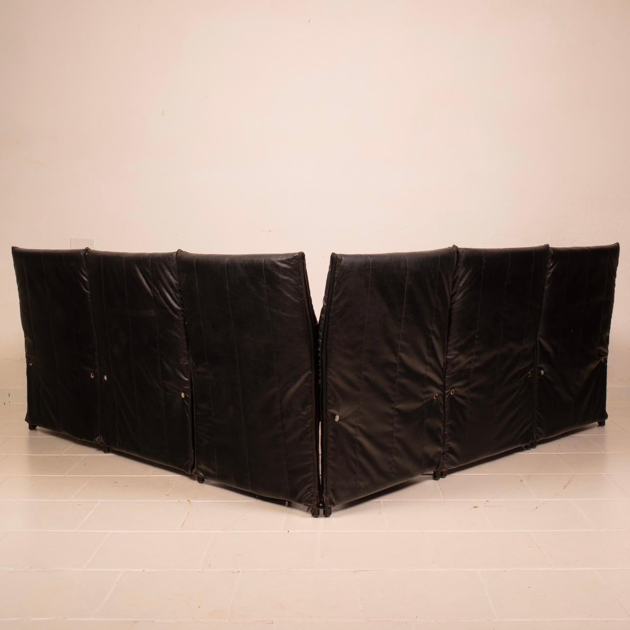 Sofá modular en ecopiel negra de Giovannetti en venta 9