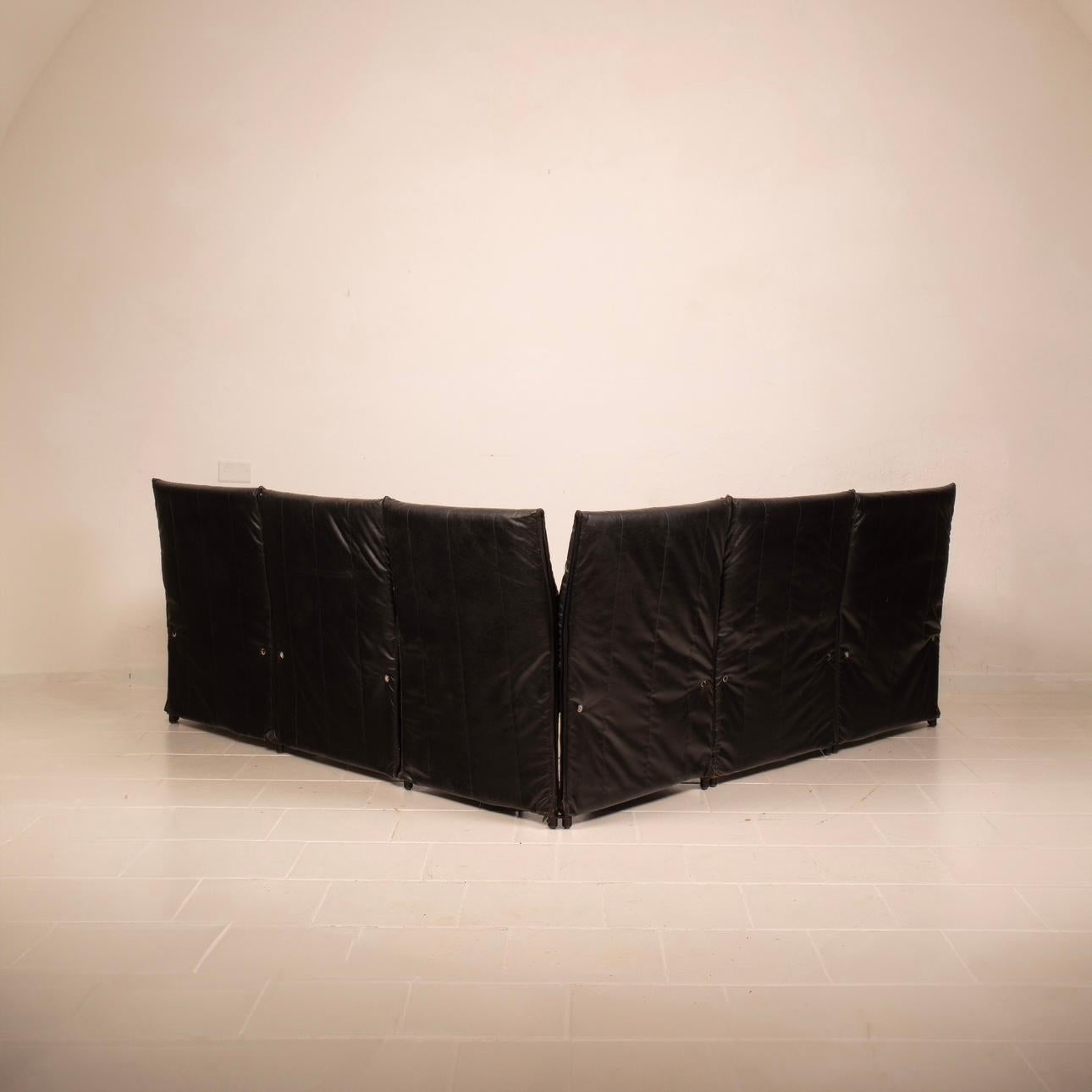 Sofá modular en ecopiel negra de Giovannetti en venta 11