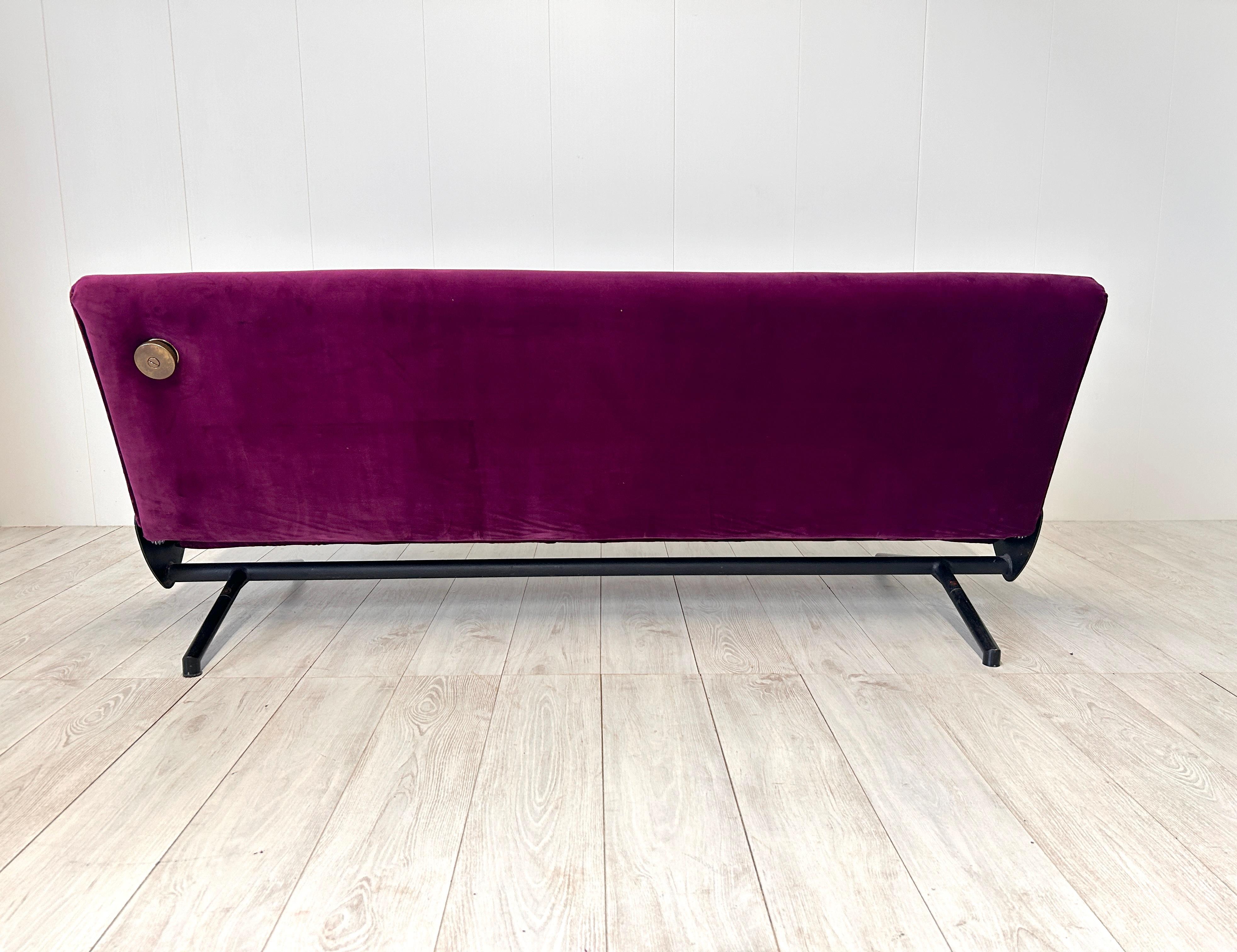 Divano mod. D70, Osvaldo Borsani, Tecno, 1955 10