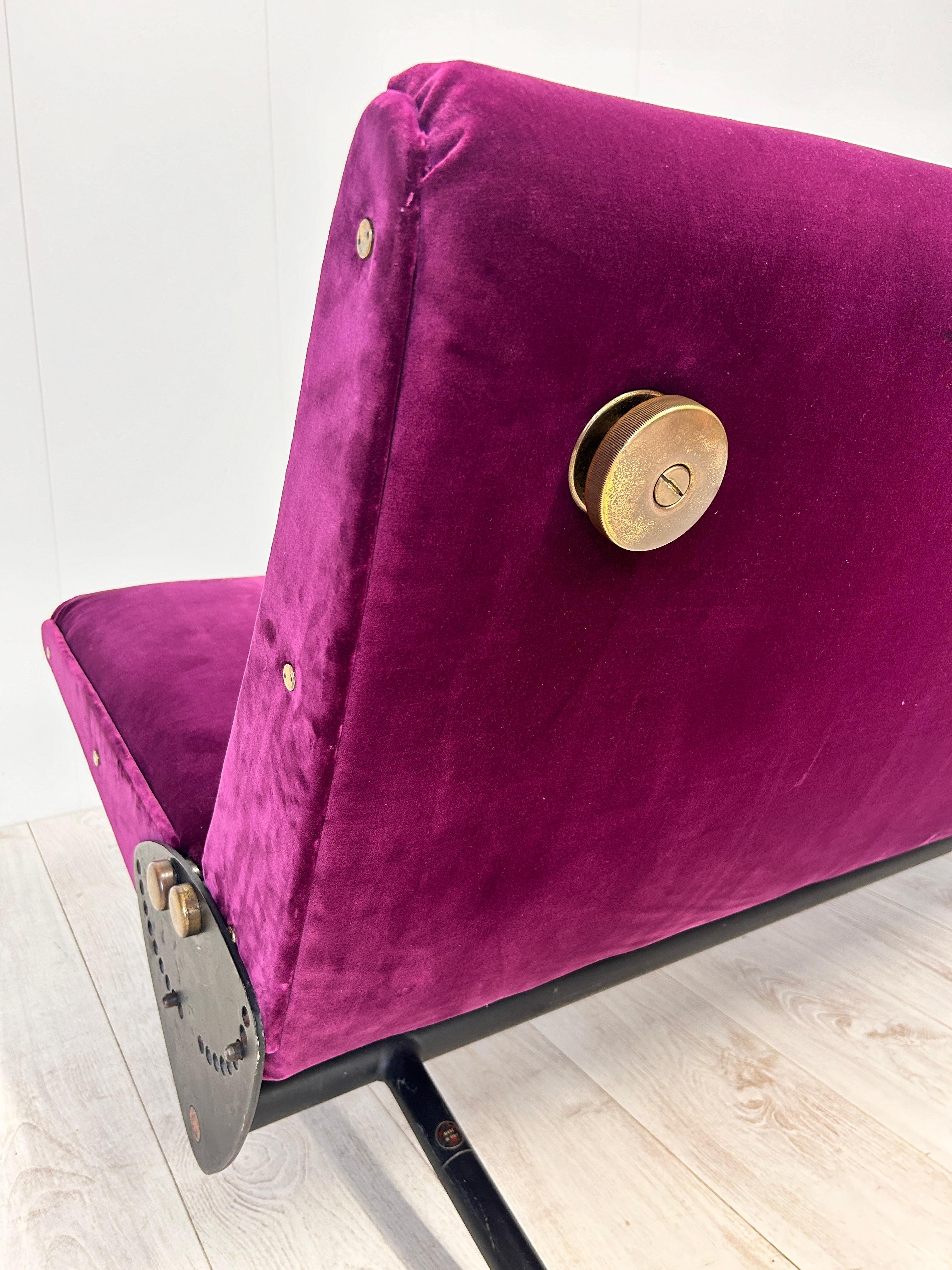 Divano mod. D70, Osvaldo Borsani, Tecno, 1955 11