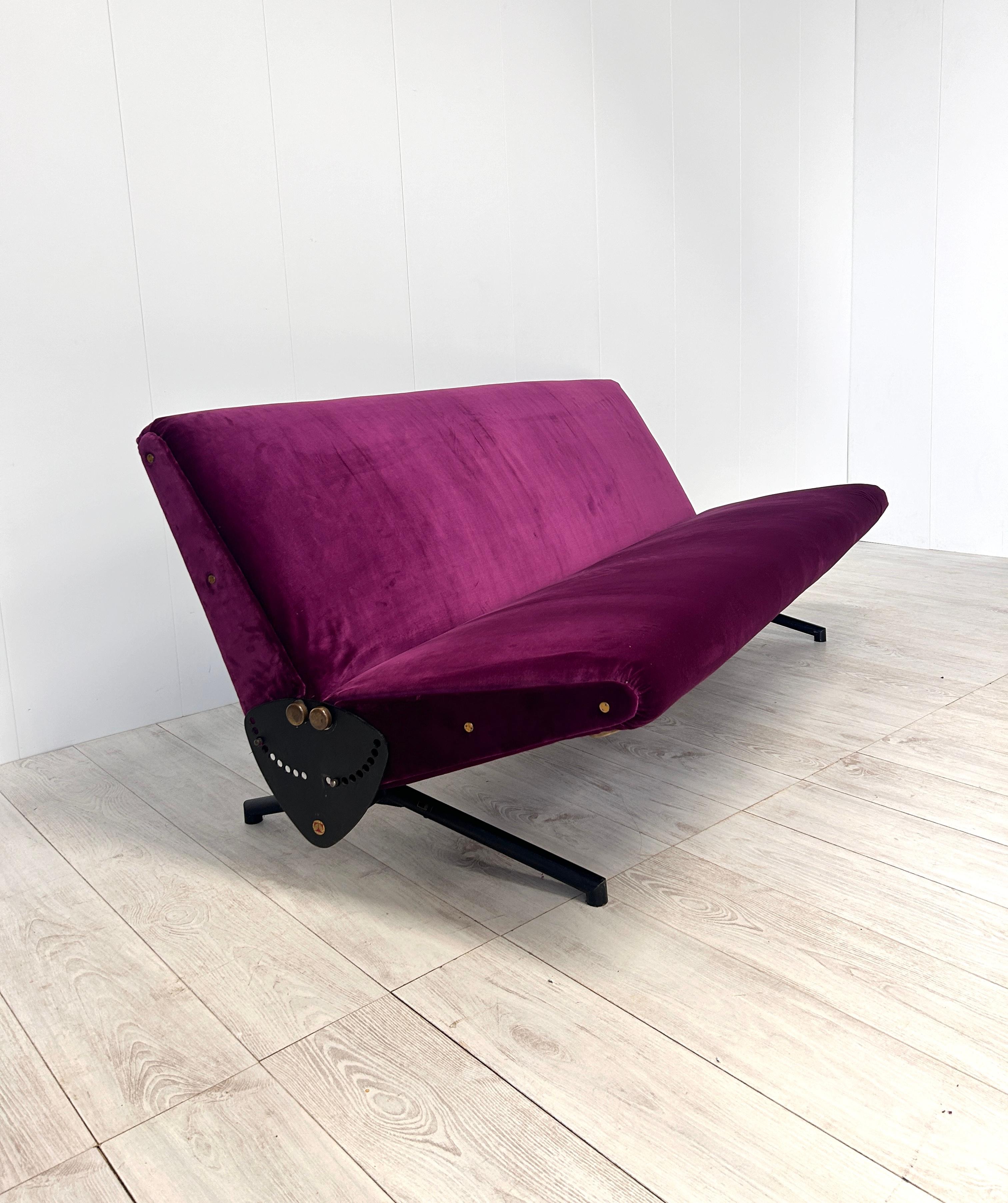 Mid-20th Century Divano mod. D70, Osvaldo Borsani, Tecno, 1955