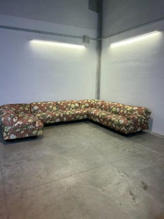 Divano modello Fiandra di Vico Magistretti per Cassina