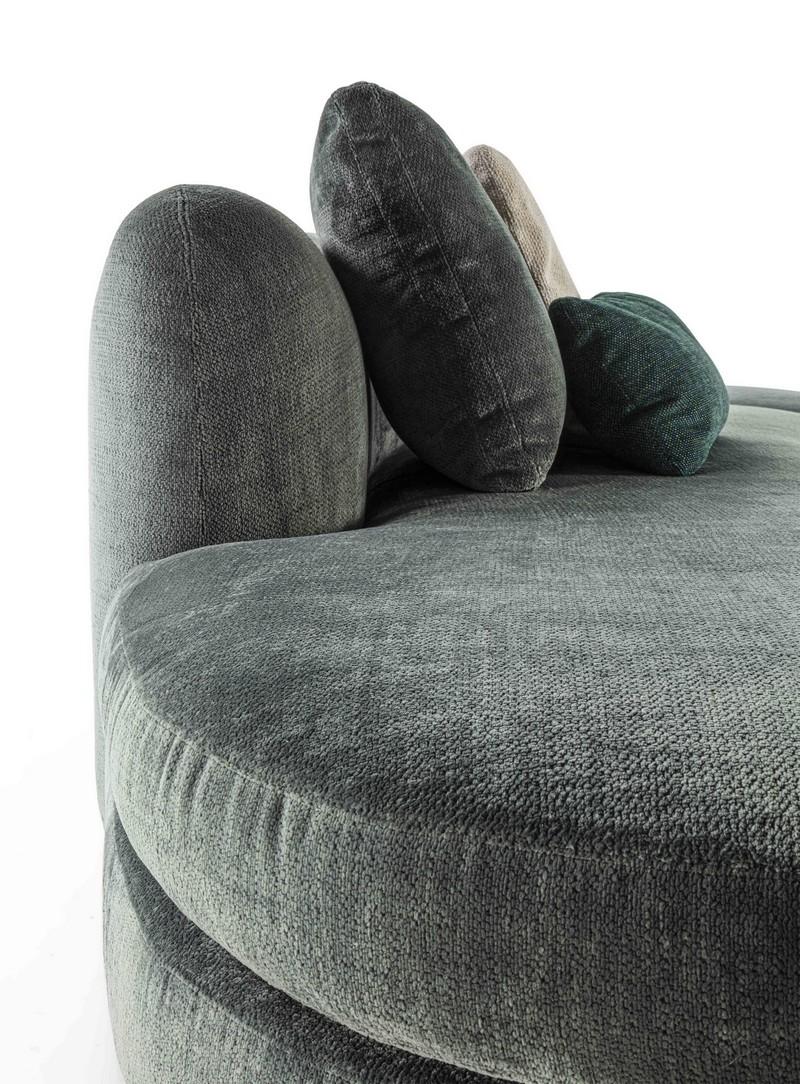 Contemporain Canapé moderne en velours incurvé Contour sans accoudoirs en vente