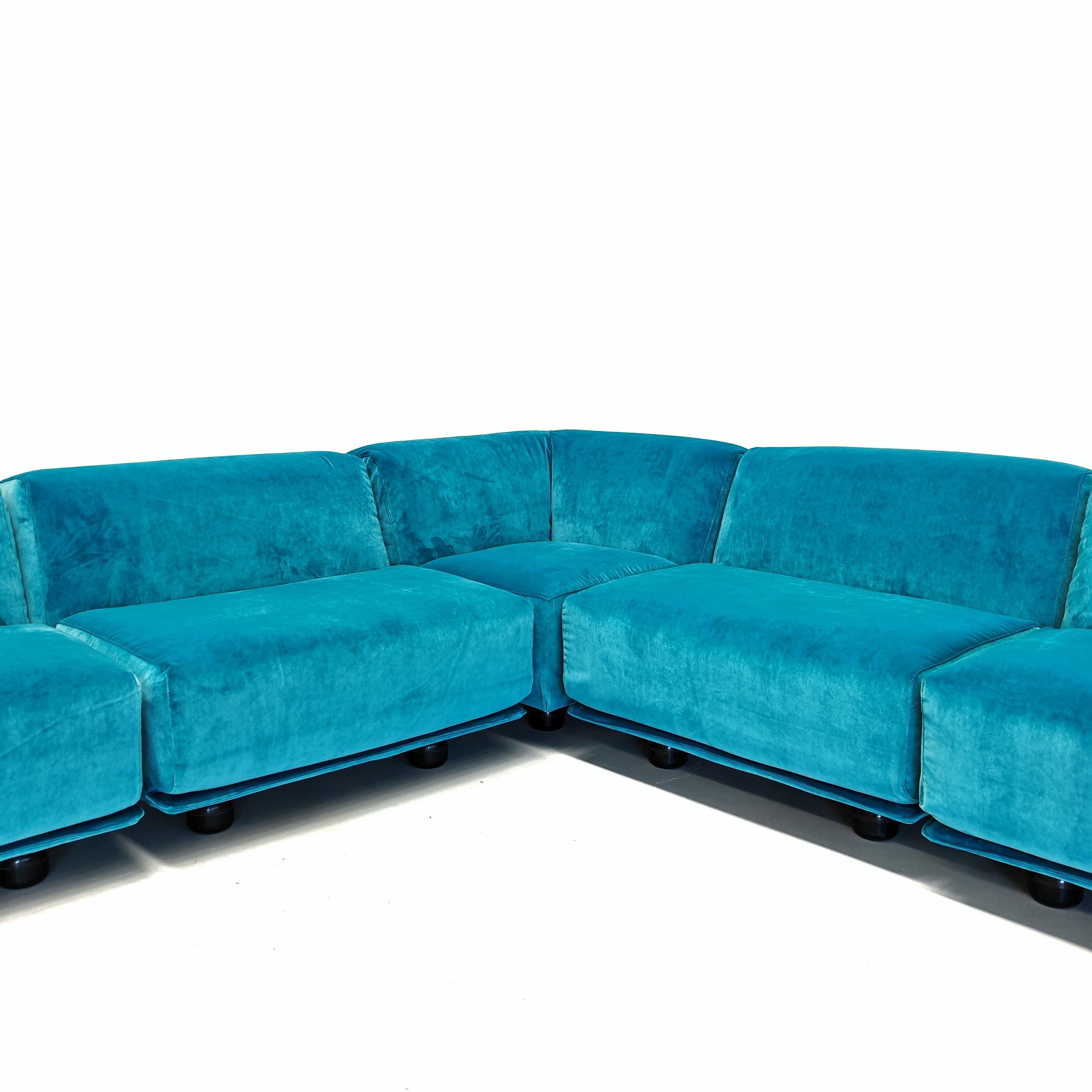 Sofá modular 5 plazas Azul  Cassina Fiandra - Magistretti 80s en venta 4