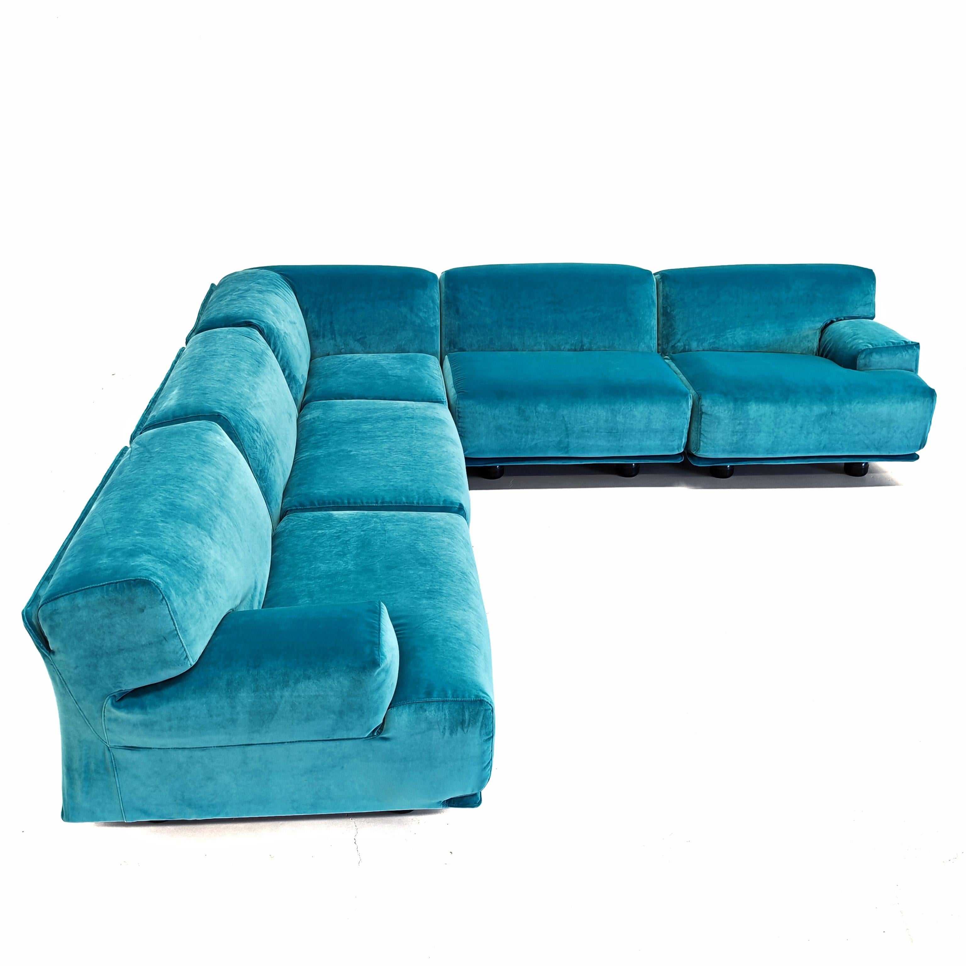 Sofá modular 5 plazas Azul  Cassina Fiandra - Magistretti 80s Terciopelo en venta