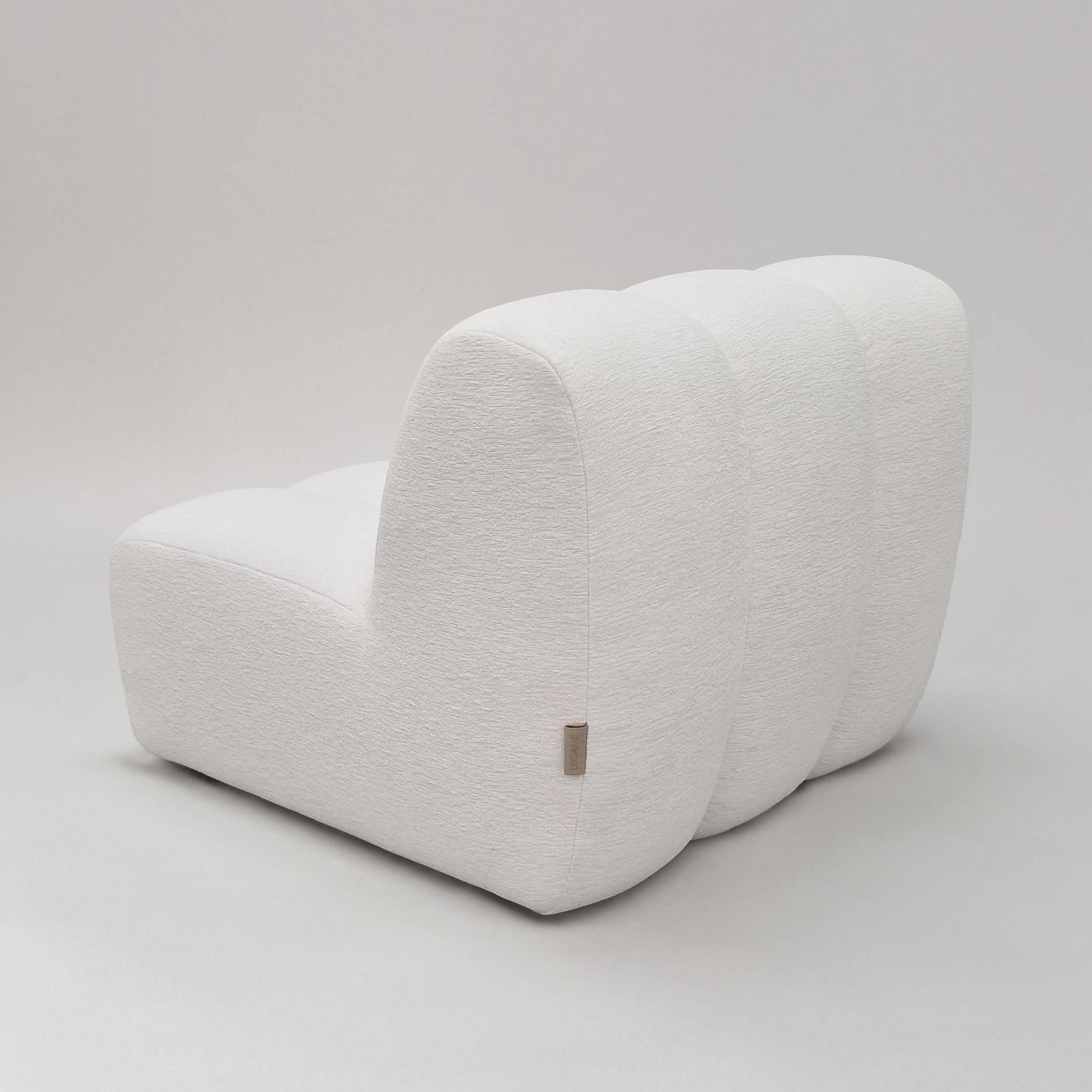 Italian DACCAPO modular sofa by Legame Italia, in white fabric. Basic module. For Sale