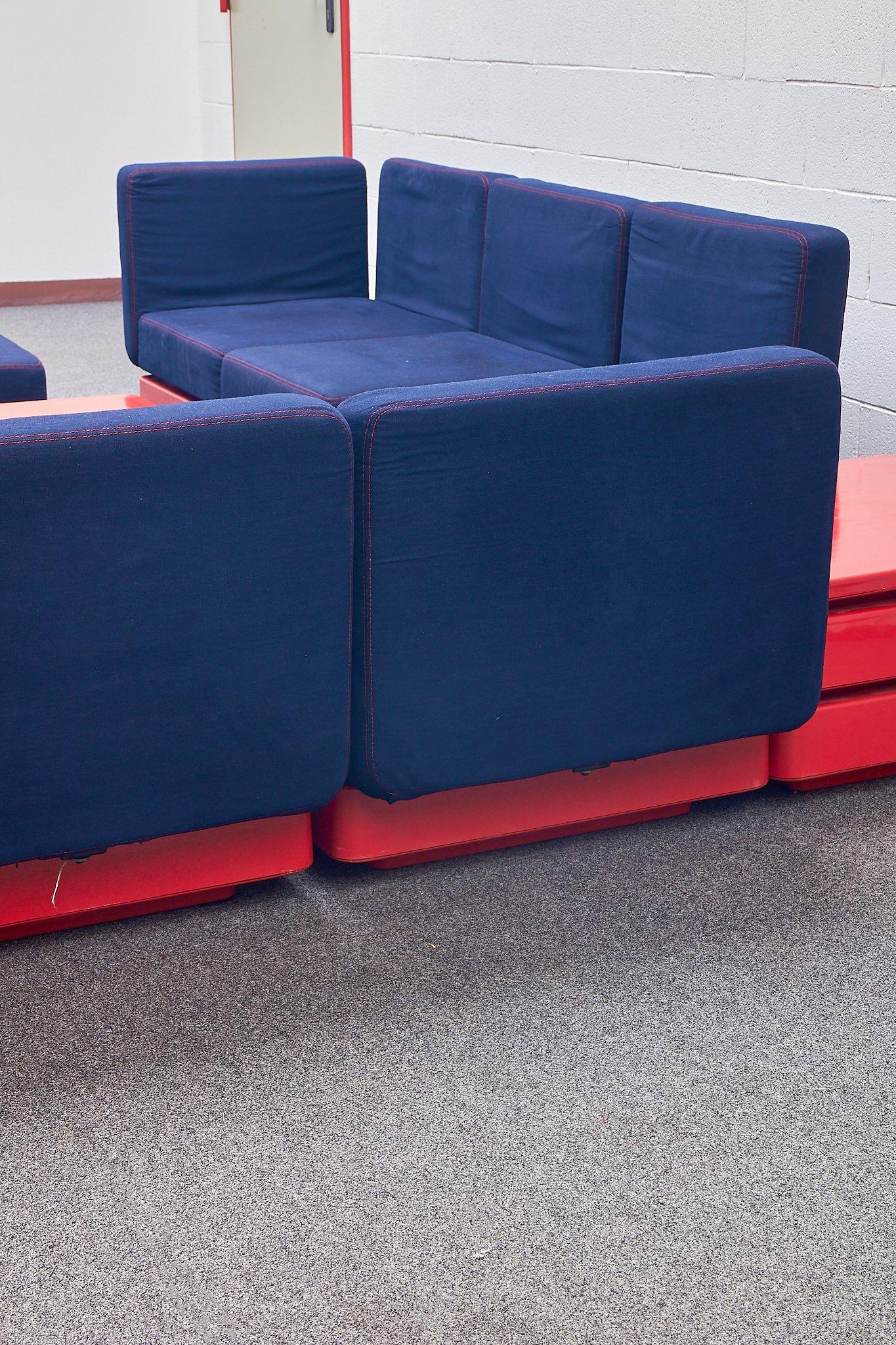 Modular sofa designed by Gerd Lange for Herman Miller 1970 For Sale 12