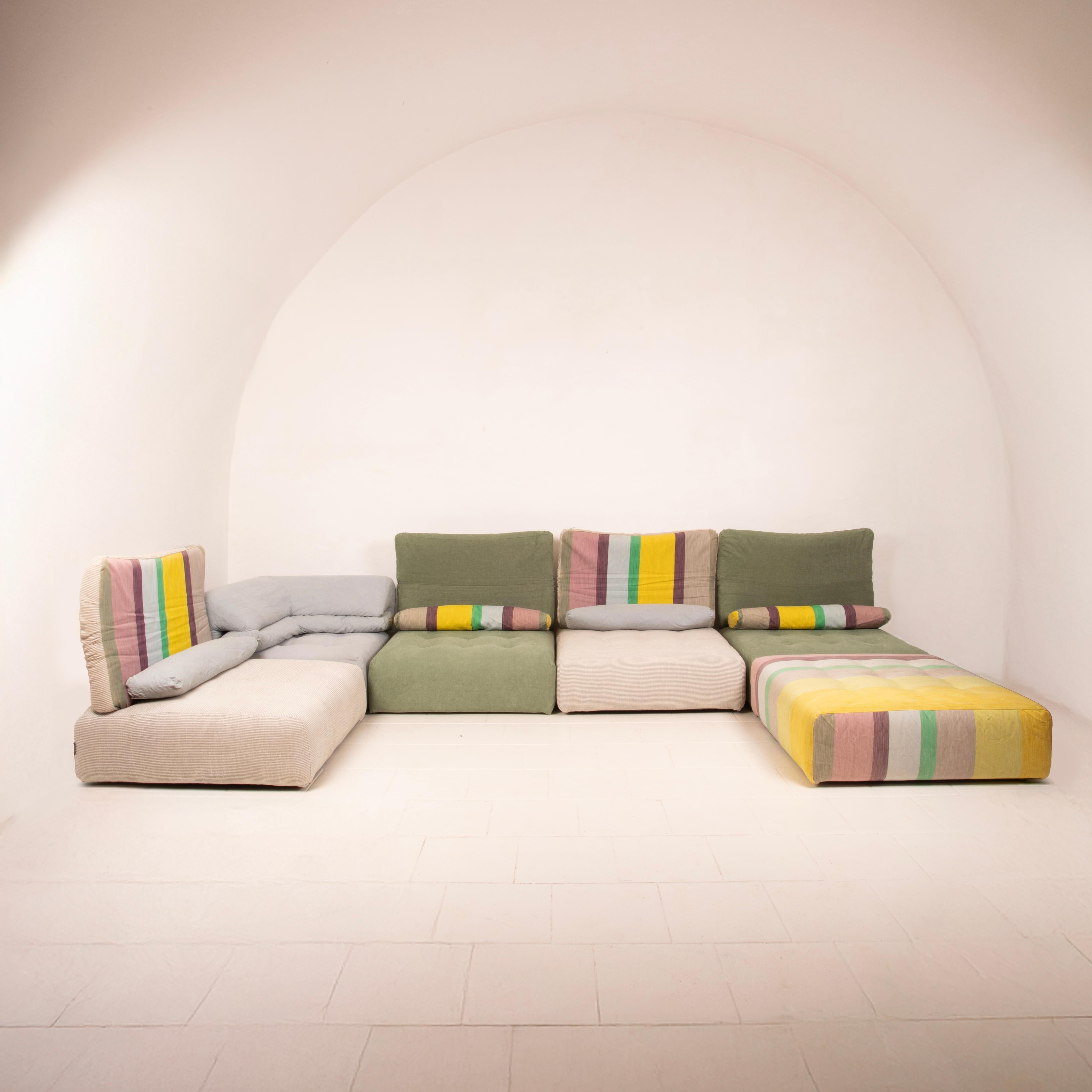 Sofá modular Voyage Immobile de Studio Roche Bobois para Roche Bobois x Kenzo en venta 3