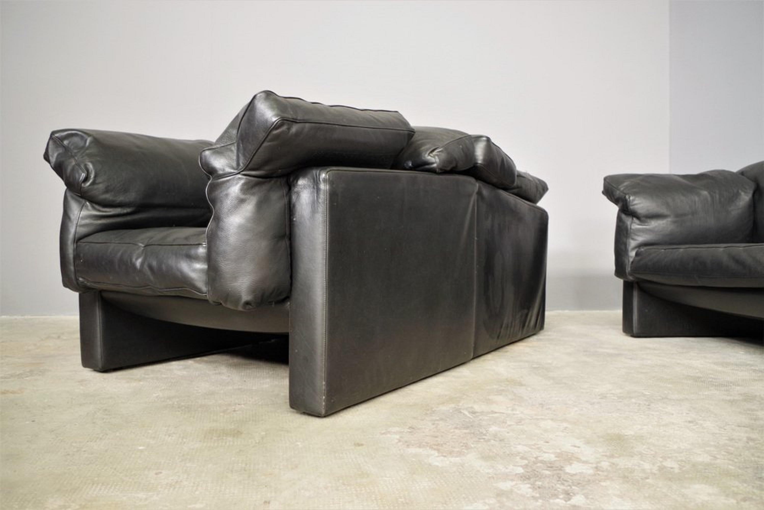 Canapé et fauteuils en cuir noir Moroso, 1984, ensemble de 3 en vente 9