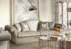 Luxury neo classic sofa with quilted fabric and decoration Mod.EL073