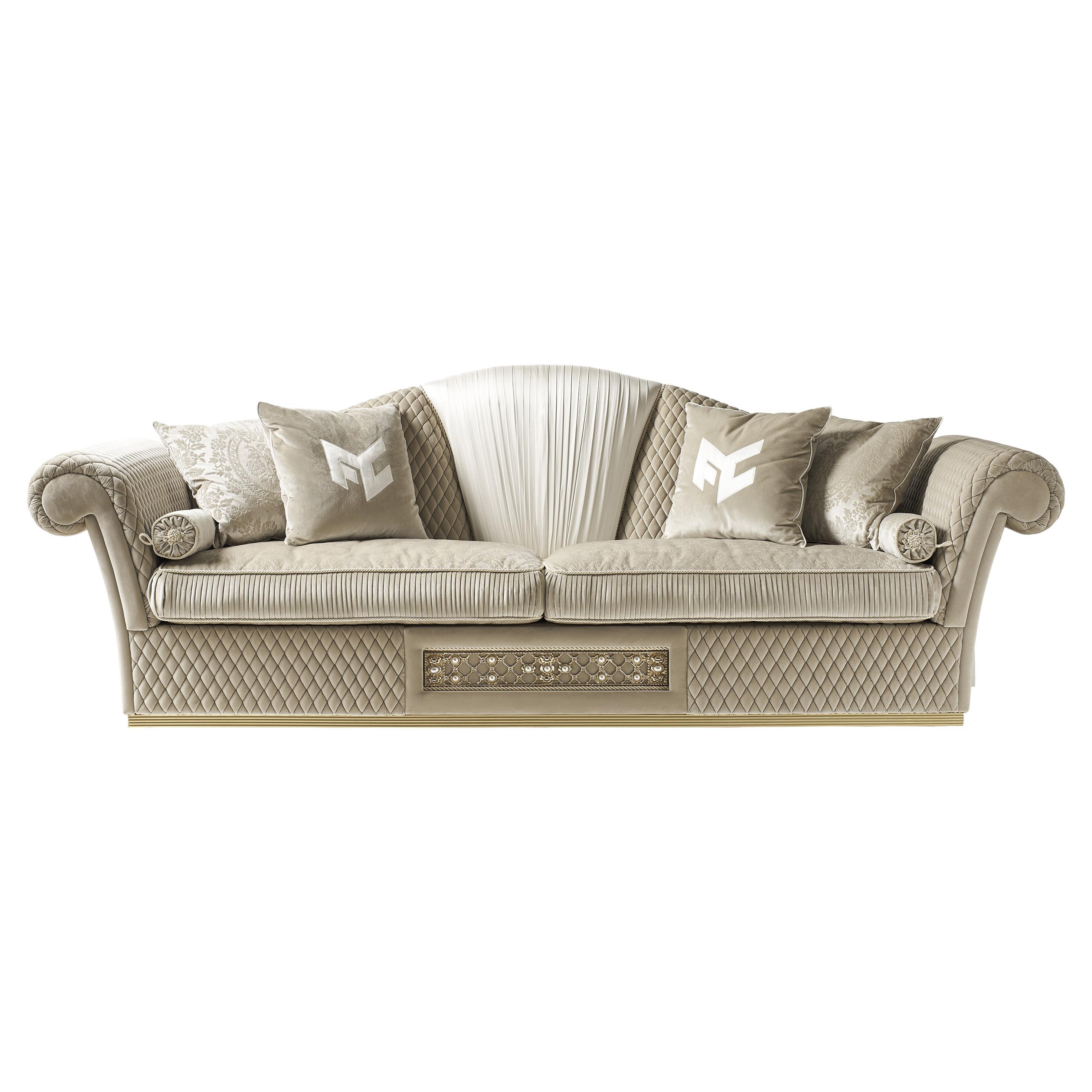 Luxury neo classic sofa with quilted fabric and decoration Mod.EL073 For Sale