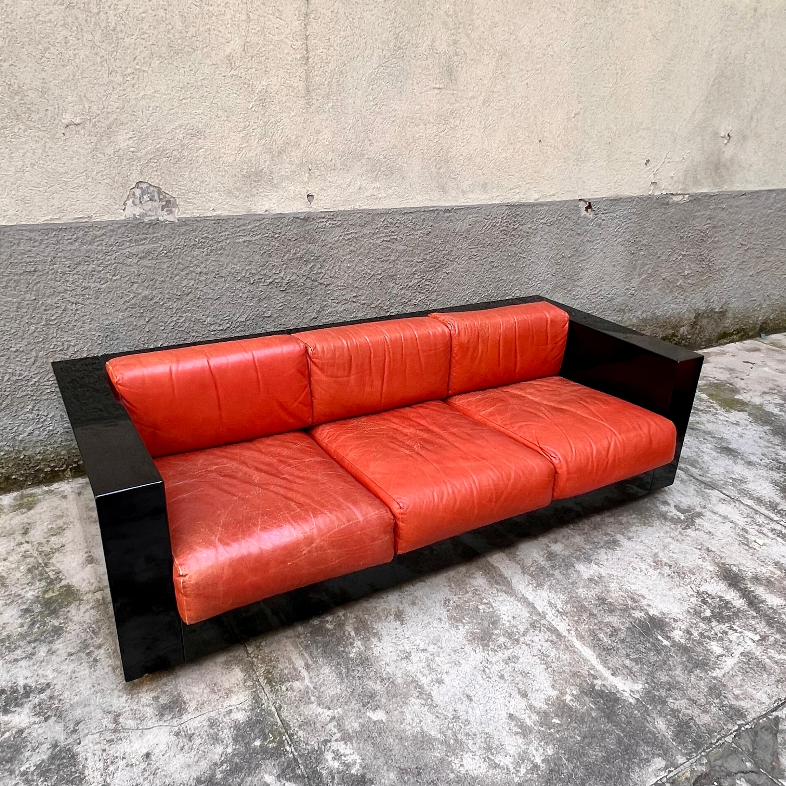 Mid-Century Modern Divano 