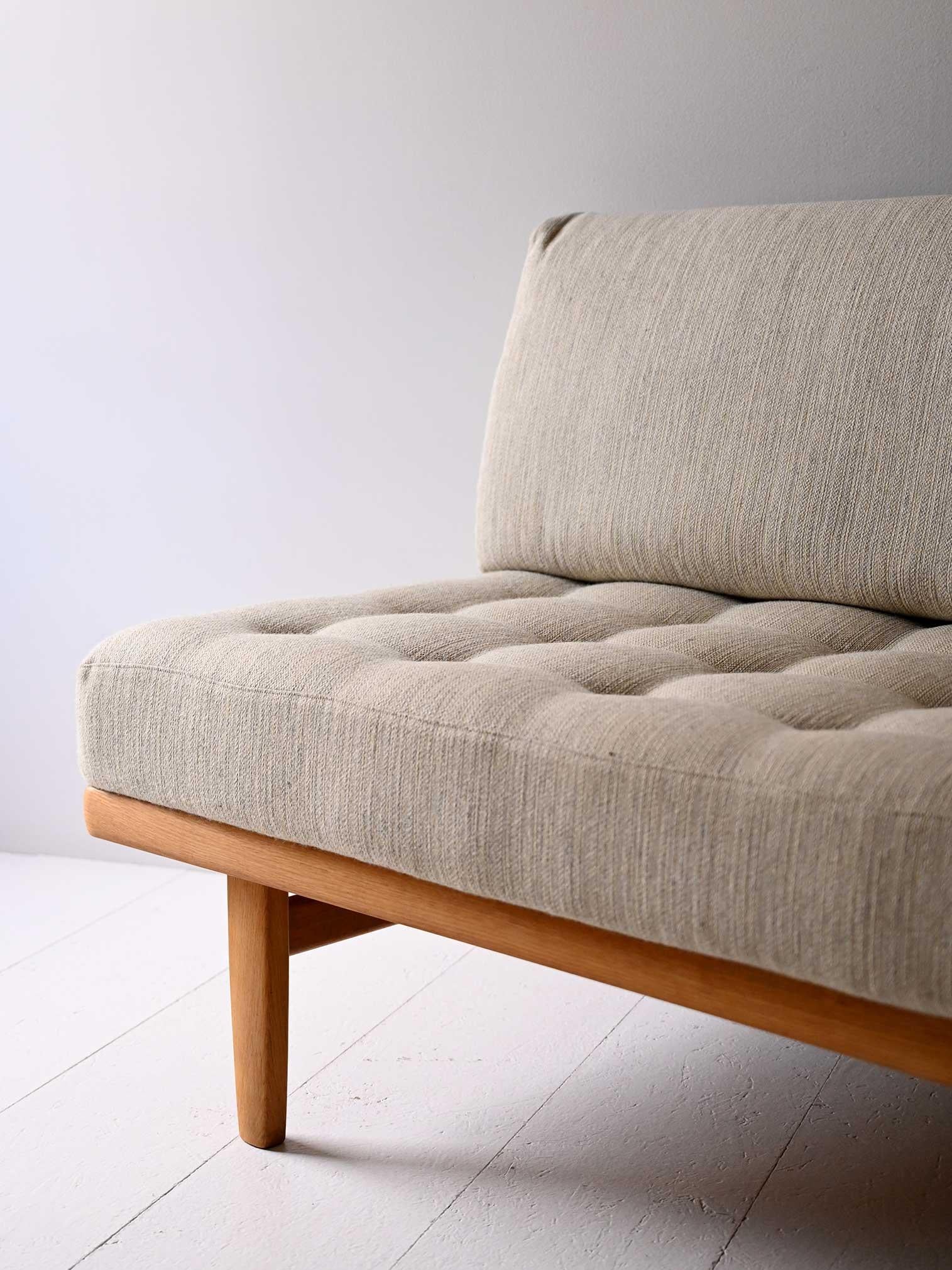 Canapé scandinave 