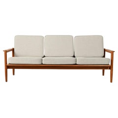 Divano scandinavo in rovere massello anni '50/60