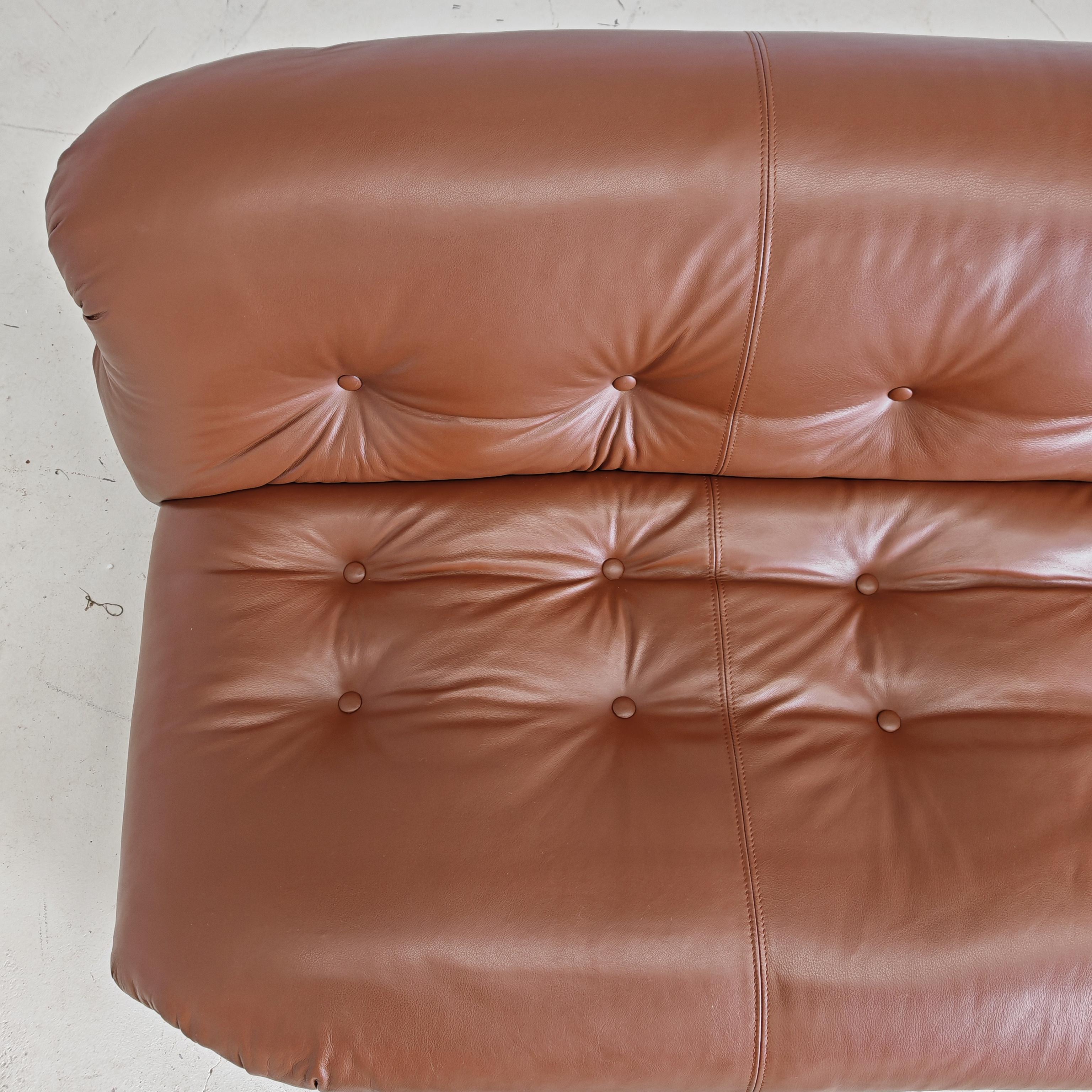 Canapé design Italie années 70 en cuir brun Soriana par Tobia Scarpa pour Cassina en vente 9