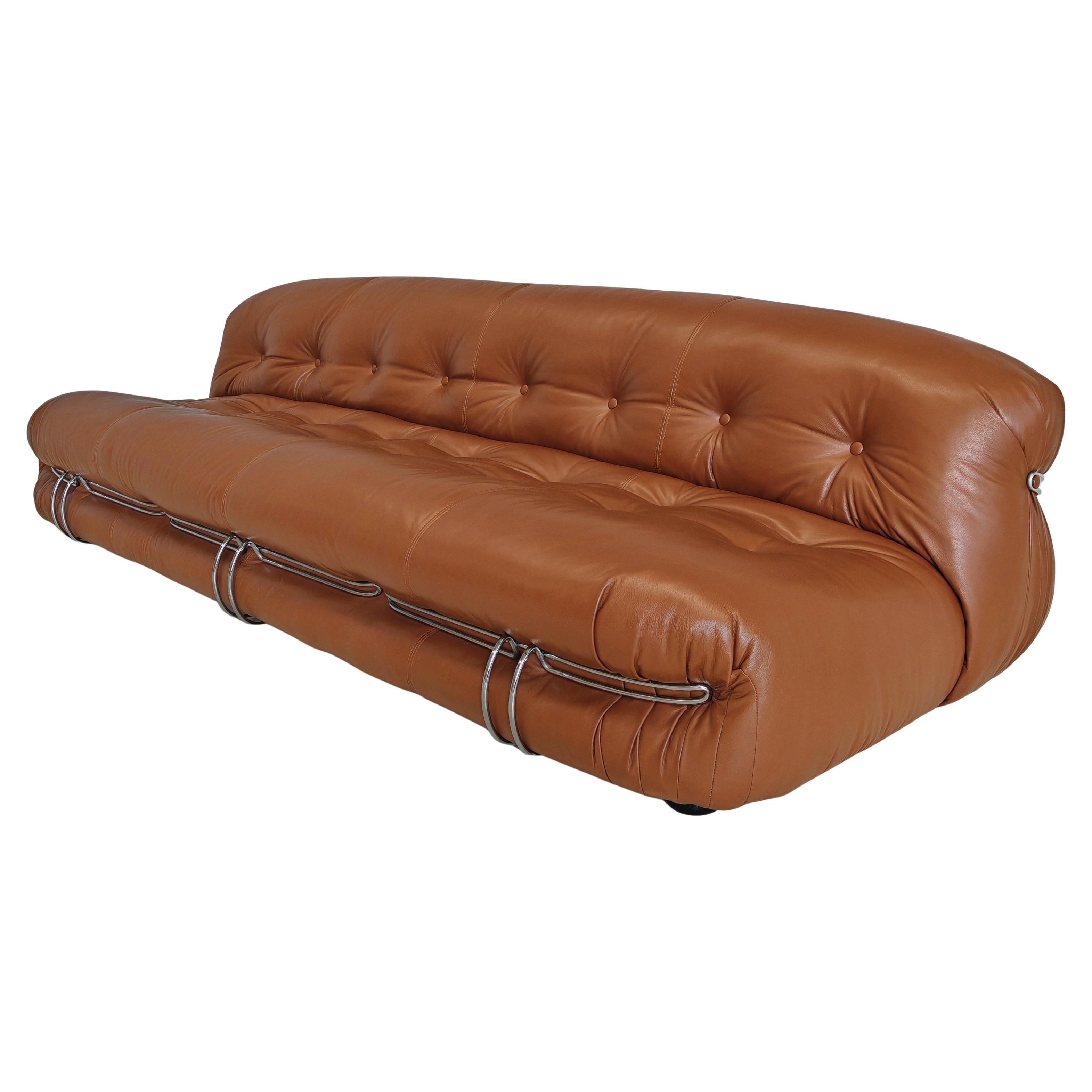 Sofá de diseño Italia años 70 cuero marrón Soriana de Tobia Scarpa para Cassina