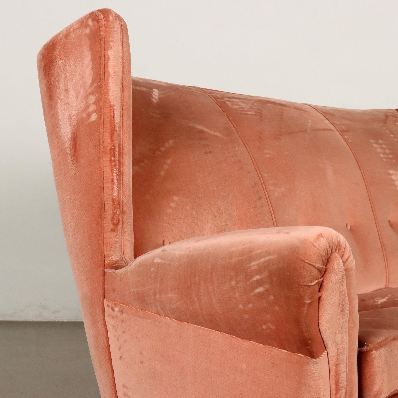 Mid-Century Modern Canapé trois places en velours orange des années 1950 en vente
