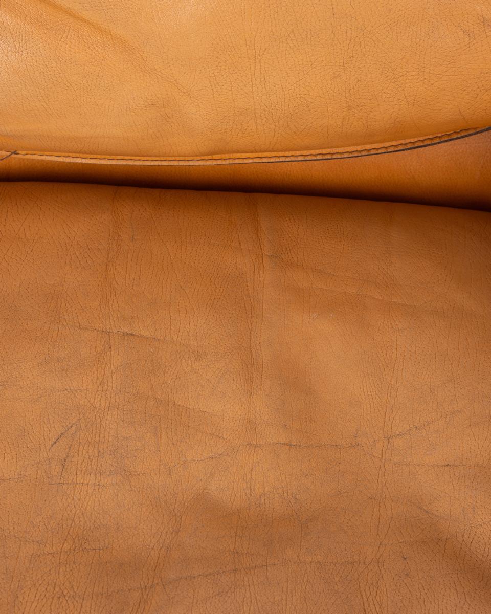 Metal Vintage 70s beige leather sofa designed by Ferruccio Brunati For Sale