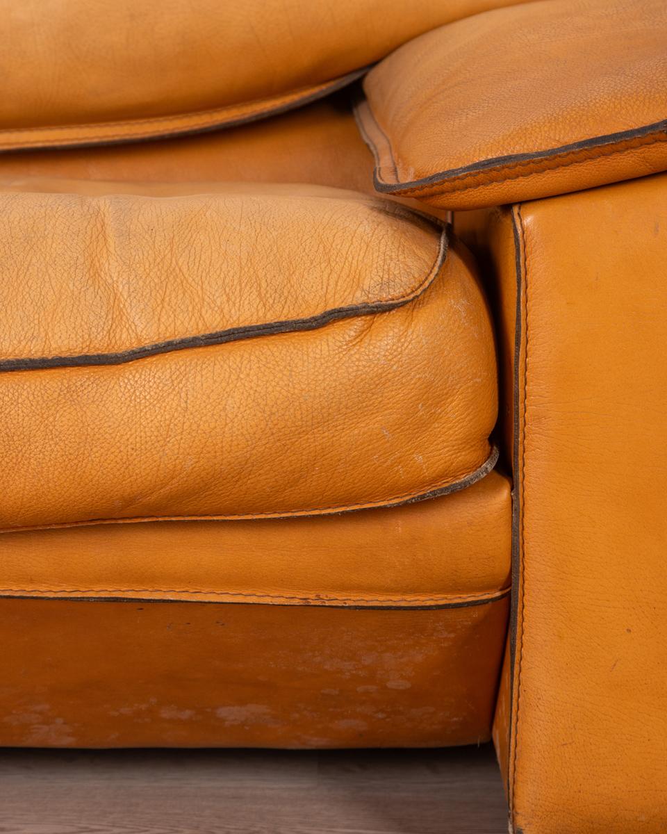 Metal Vintage 70s beige leather sofa designed by Ferruccio Brunati