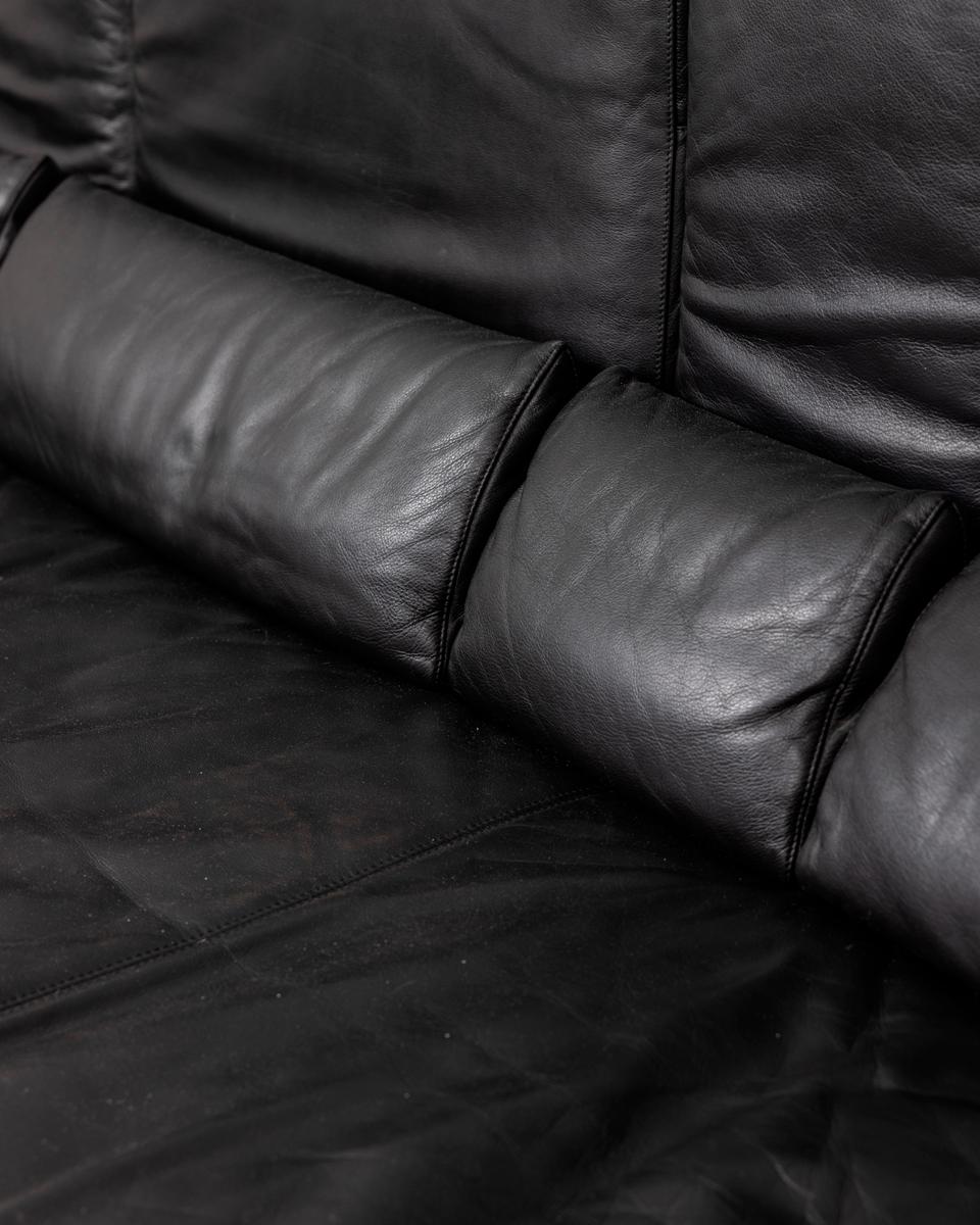 Divano vintage anni 80 in pelle nera 