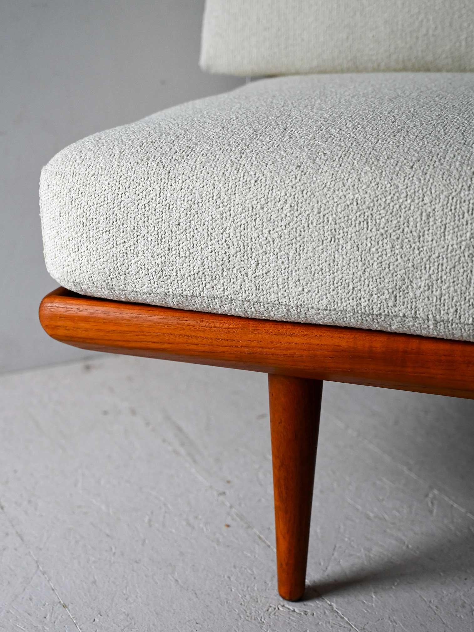 Dänisches Vintage-Sofa Minerva von Peter Hvidt & Orla Mølgaard-Nielsen 8