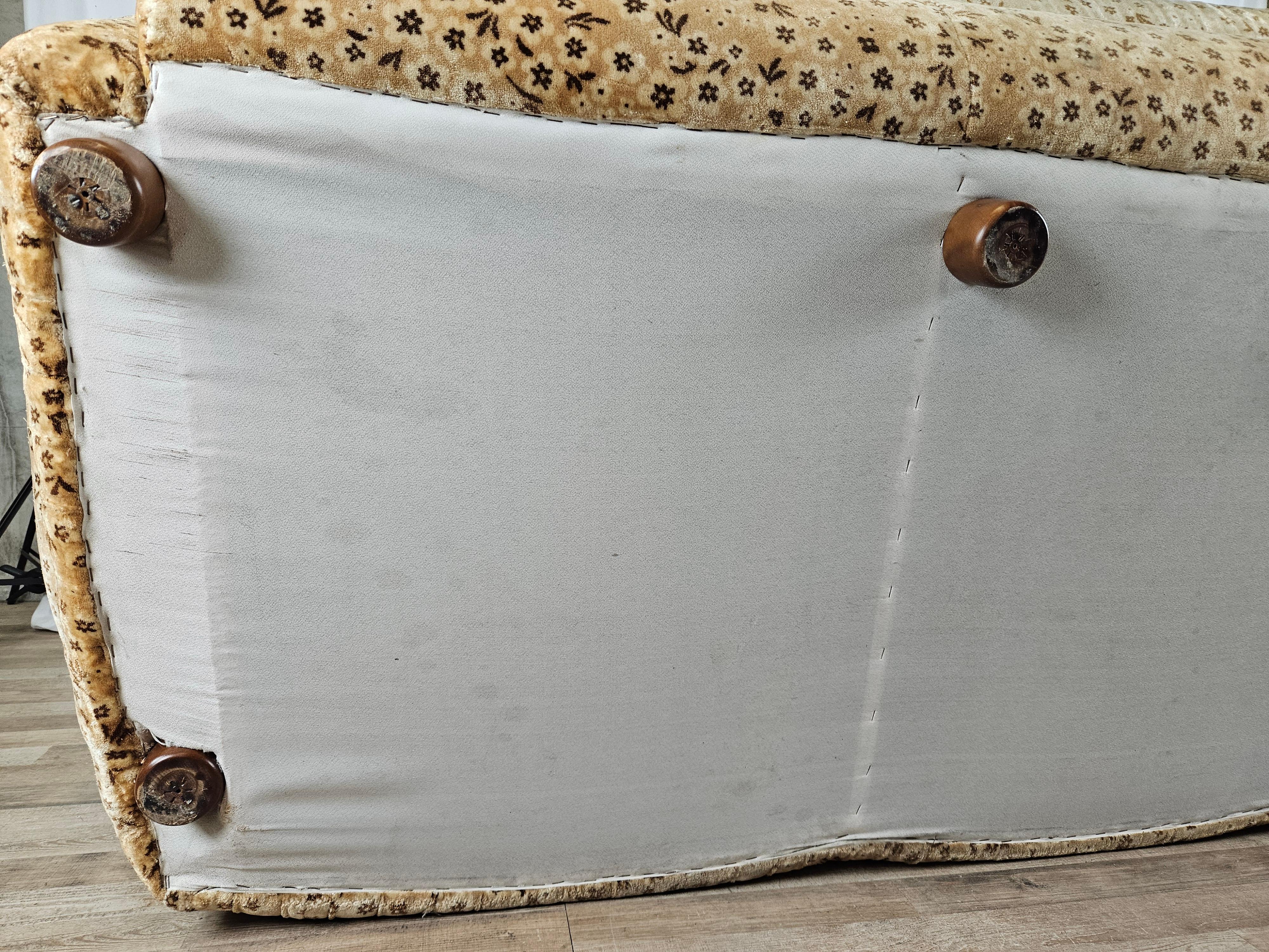 Vintage 1970s three-seater upholstered sofa 13