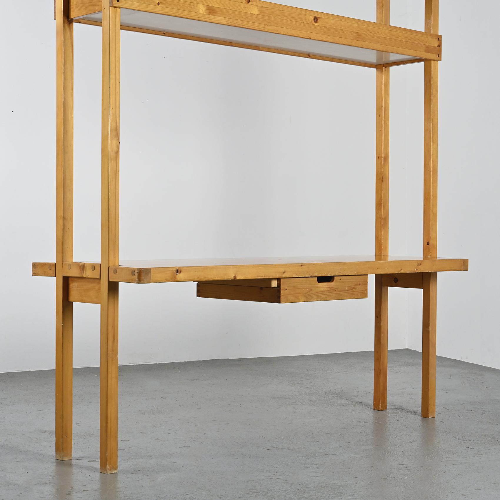 Dividing table by Bernard Taillefer, les Arcs circa 1975 In Good Condition In VILLEURBANNE, FR