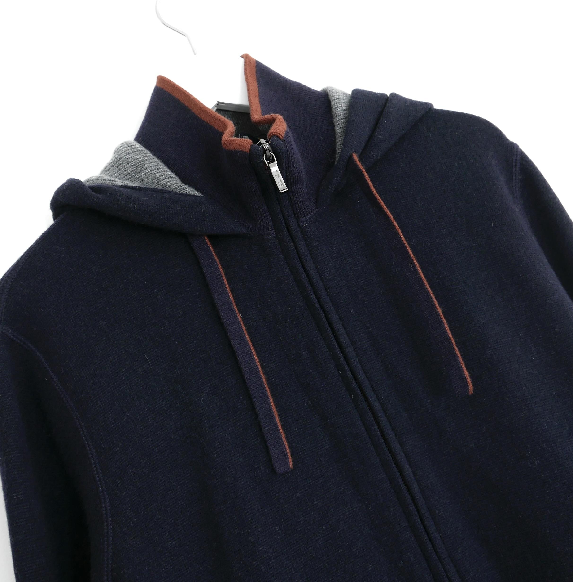 Divine Loro Piana Bomber Leisure Baby-Kaschmir-Jacke mit Kapuze (Schwarz) im Angebot