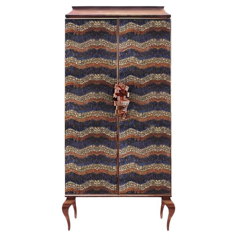 Divine Armoire en plumes violettes de paon et de faisan