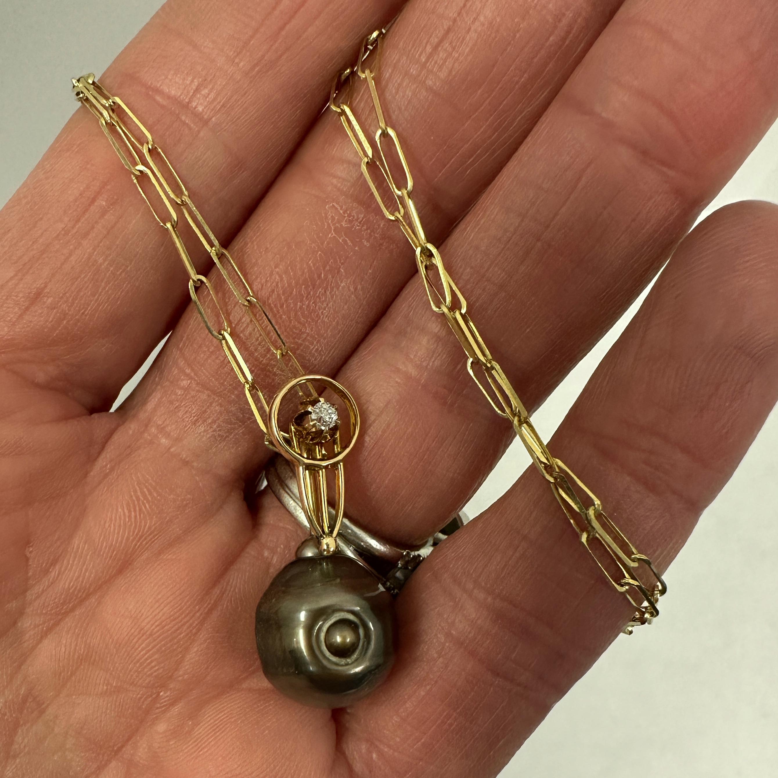Pendentif en perles noires «Diving Bell » avec épingle à nourrice Art Déco et chaîne à clip en papier en vente 3