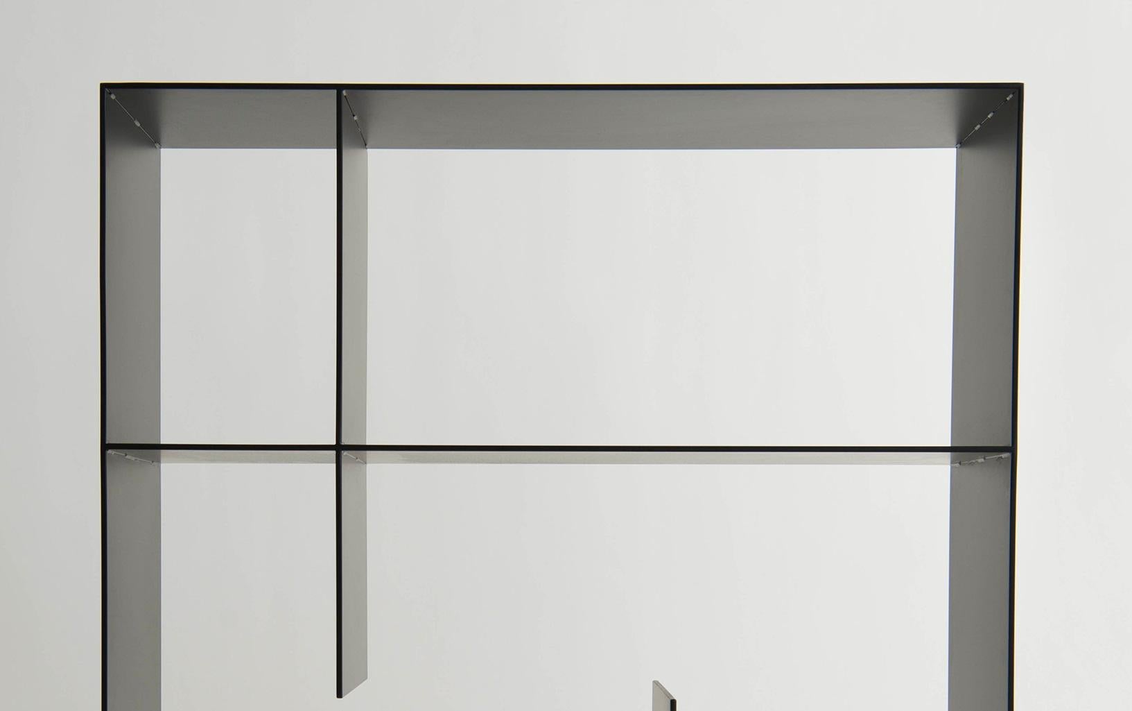 Moderno Scaffali Division by Phase Design in vendita