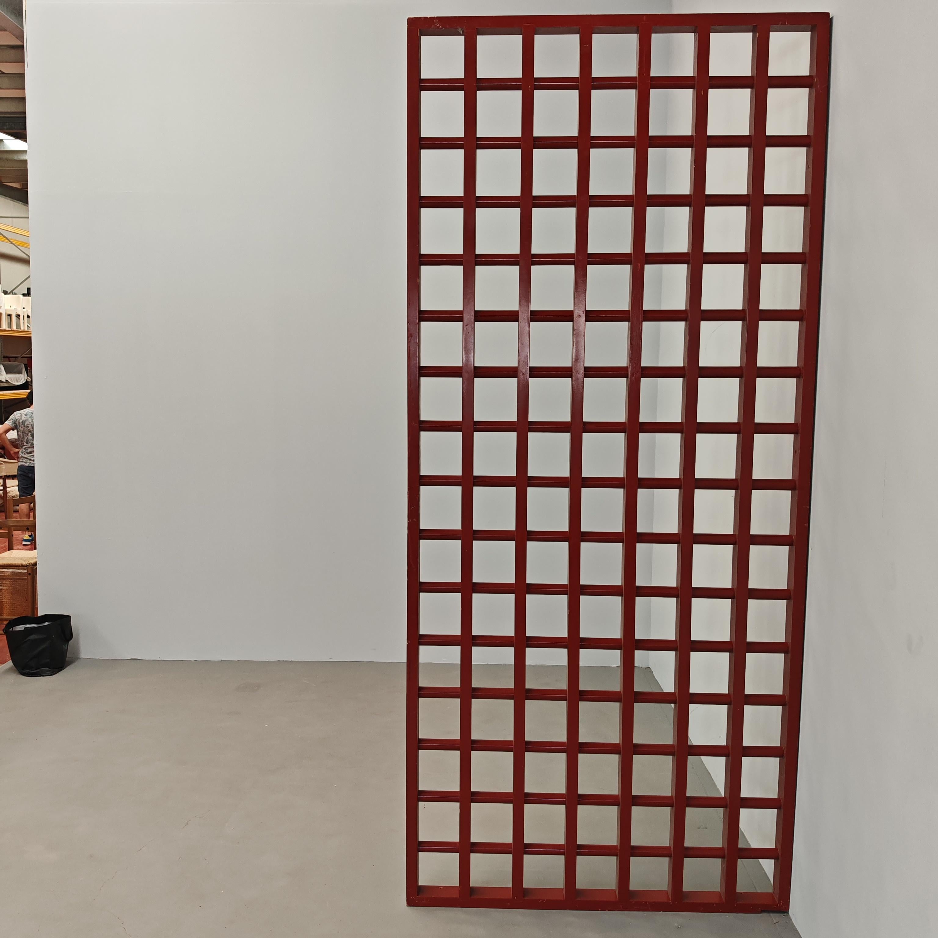 60's/70's divisions red lacquered wood from Italian mansion For Sale 3