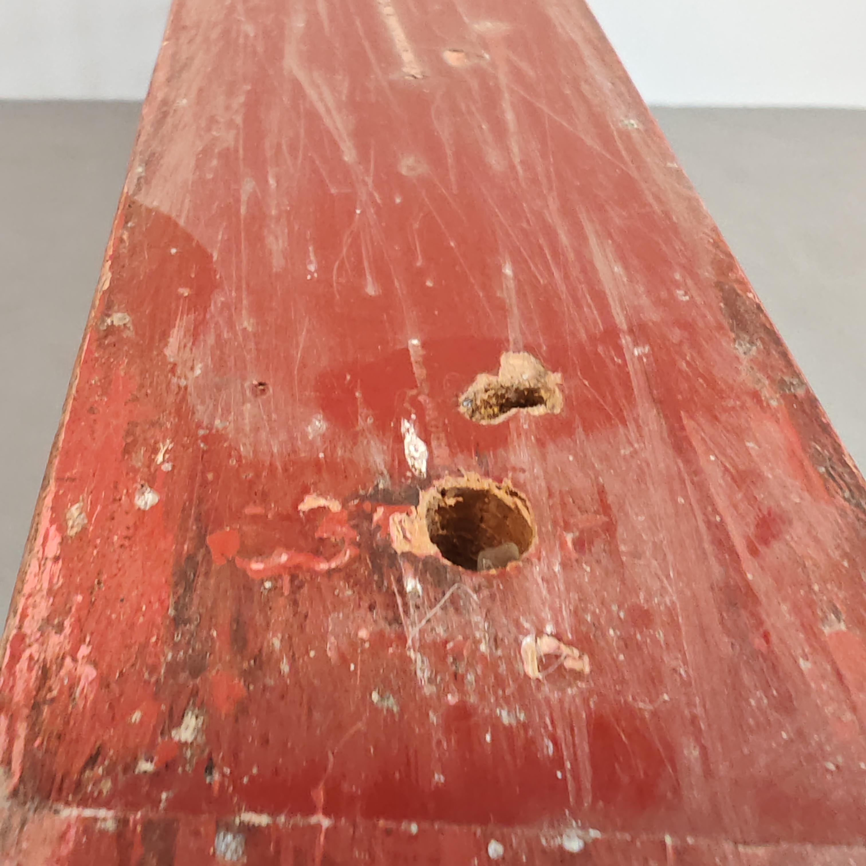 60's/70's divisions red lacquered wood from Italian mansion For Sale 12