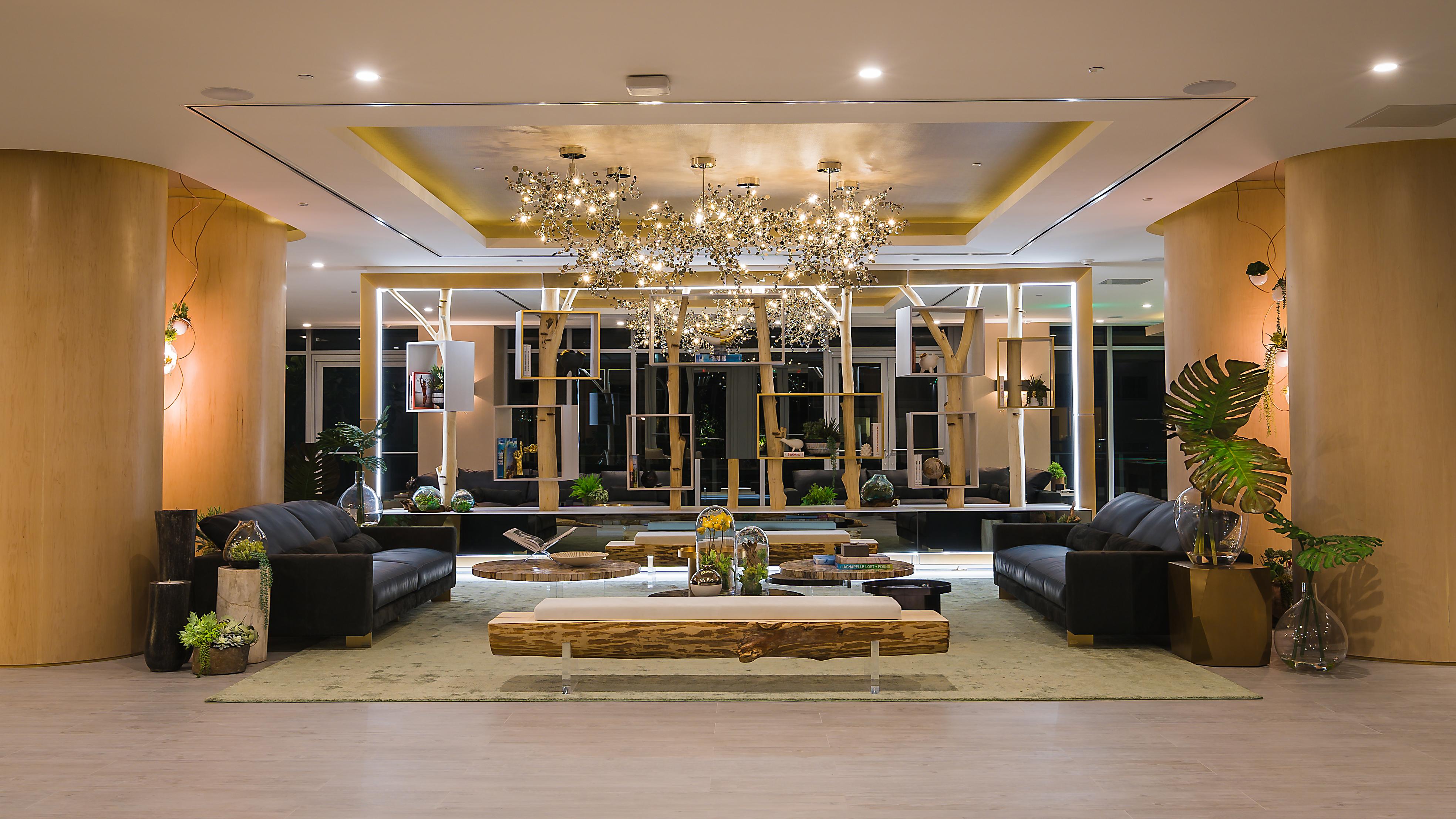 Divo Sofa, Contemporary Sofa In New Condition For Sale In Miami, FL
