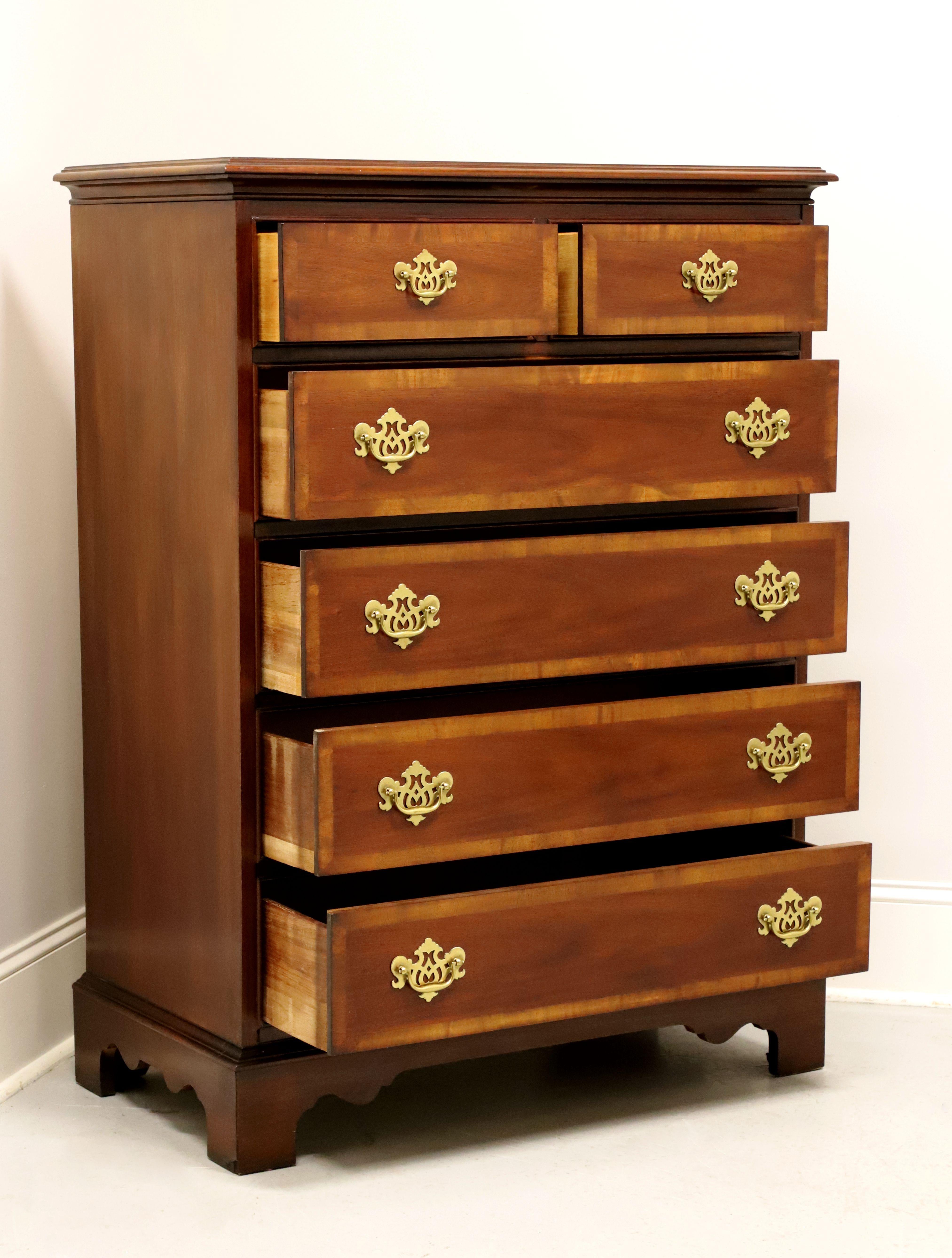 DIXIE Banded Mahogany Chippendale Chest of Six Drawers - A In Good Condition In Charlotte, NC