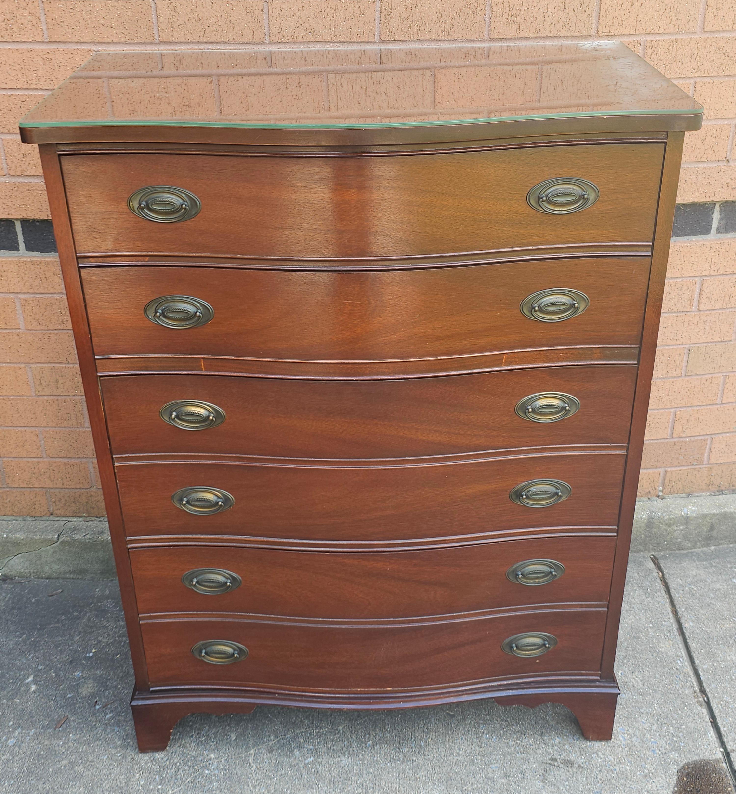 20th Century Dixie Furniture Federal Mahogany Serpentine Chest of Drawers with Glass Top For Sale
