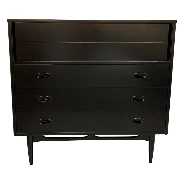Dixie Furniture Mid Century Modern Newly Lacquered Dresser Chest